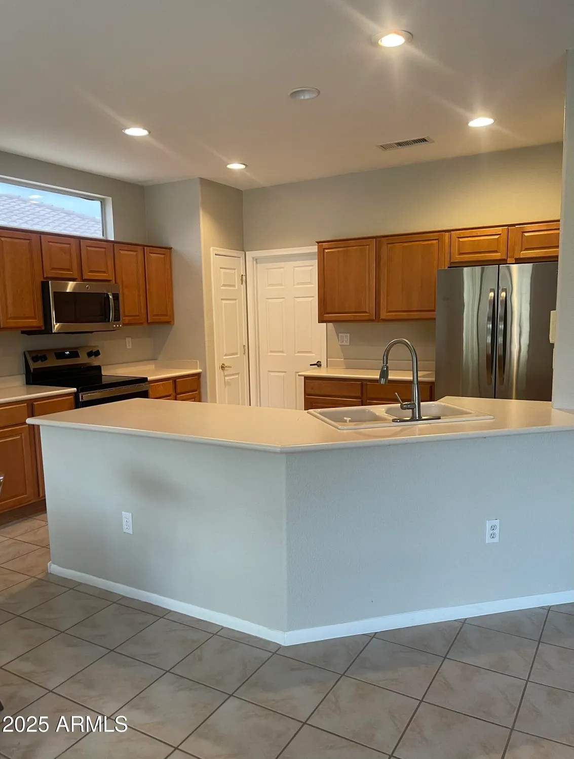 Property Slideshow image 30 of 32 | 15890 w autumn sage dr, Surprise, AZ, 85374