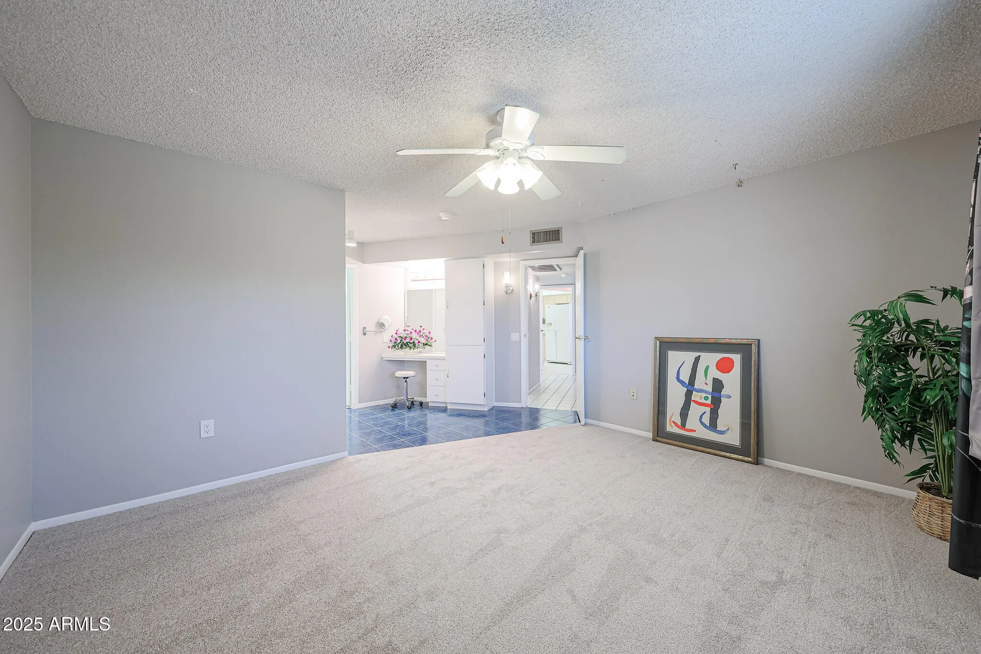 Property Slideshow image 5 of 27 | 14022 n palm ridge dr, Sun City, AZ, 85351