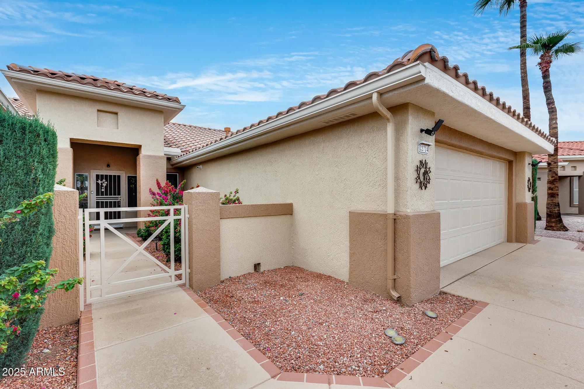 Property Slideshow image 3 of 59 | 22724 n la paz ln, Sun City West, AZ, 85375