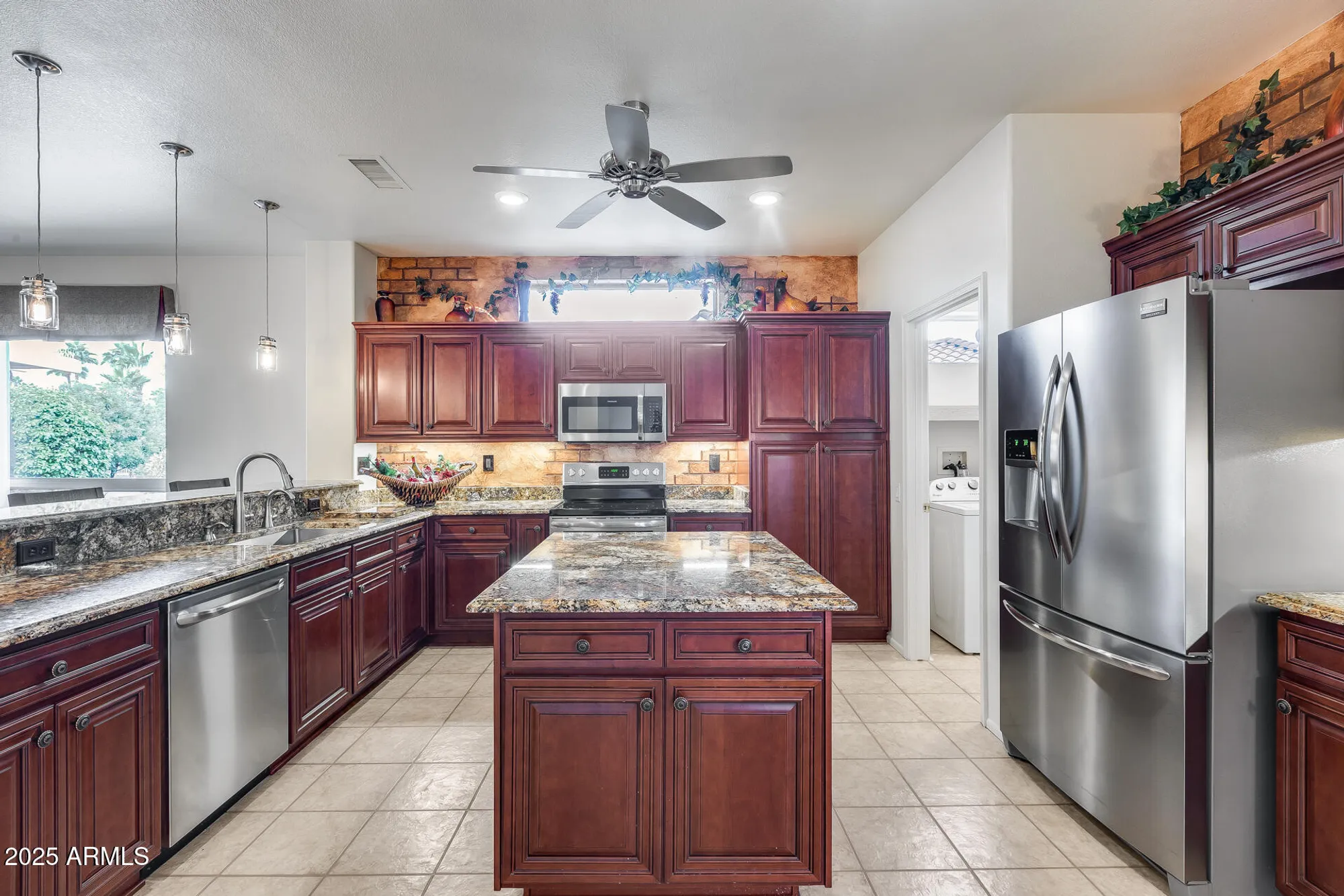 Property Slideshow image 21 of 59 | 22724 n la paz ln, Sun City West, AZ, 85375
