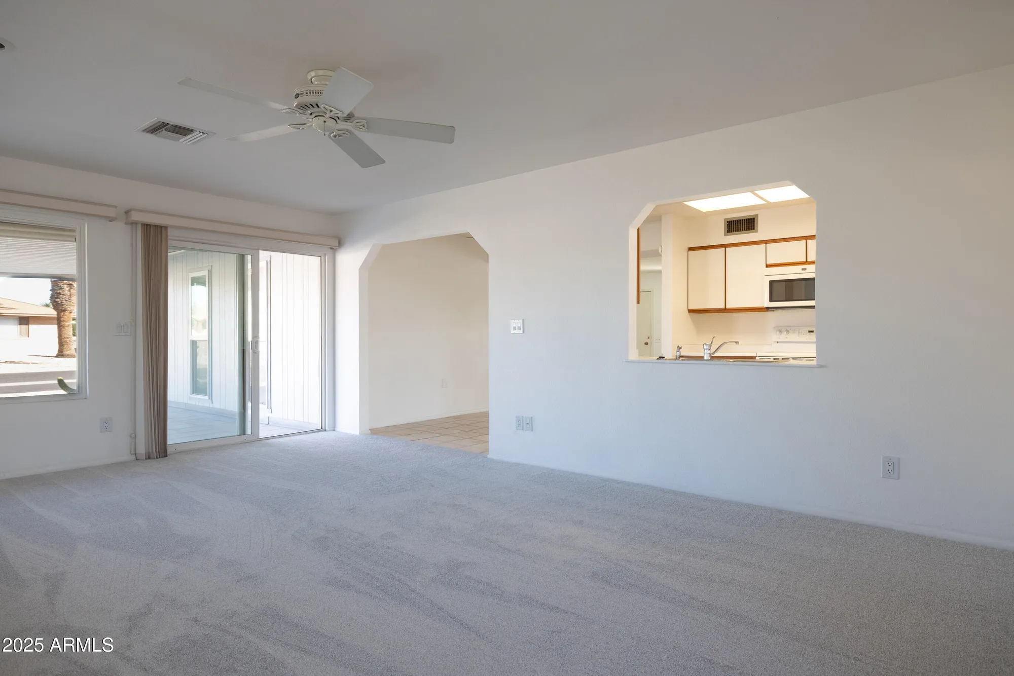 Property Slideshow image 12 of 23 | 10845 w pineaire dr, Sun City, AZ, 85351