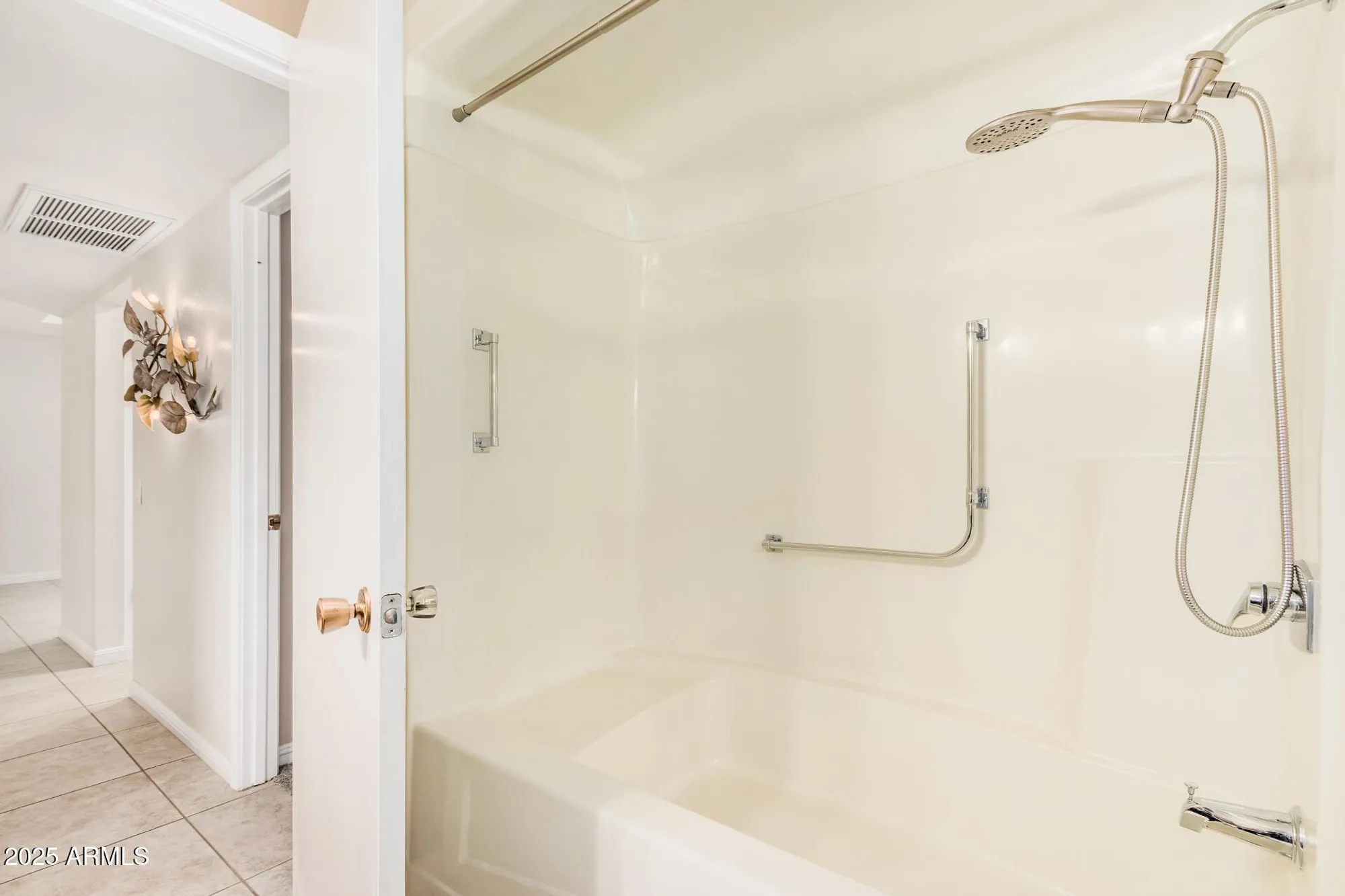 Property Slideshow image 25 of 37 | 9842 w royal oak rd, Sun City, AZ, 85351