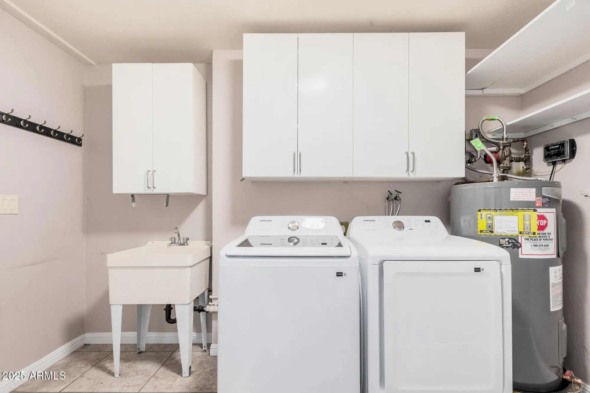 Property Slideshow image 27 of 37 | 9842 w royal oak rd, Sun City, AZ, 85351