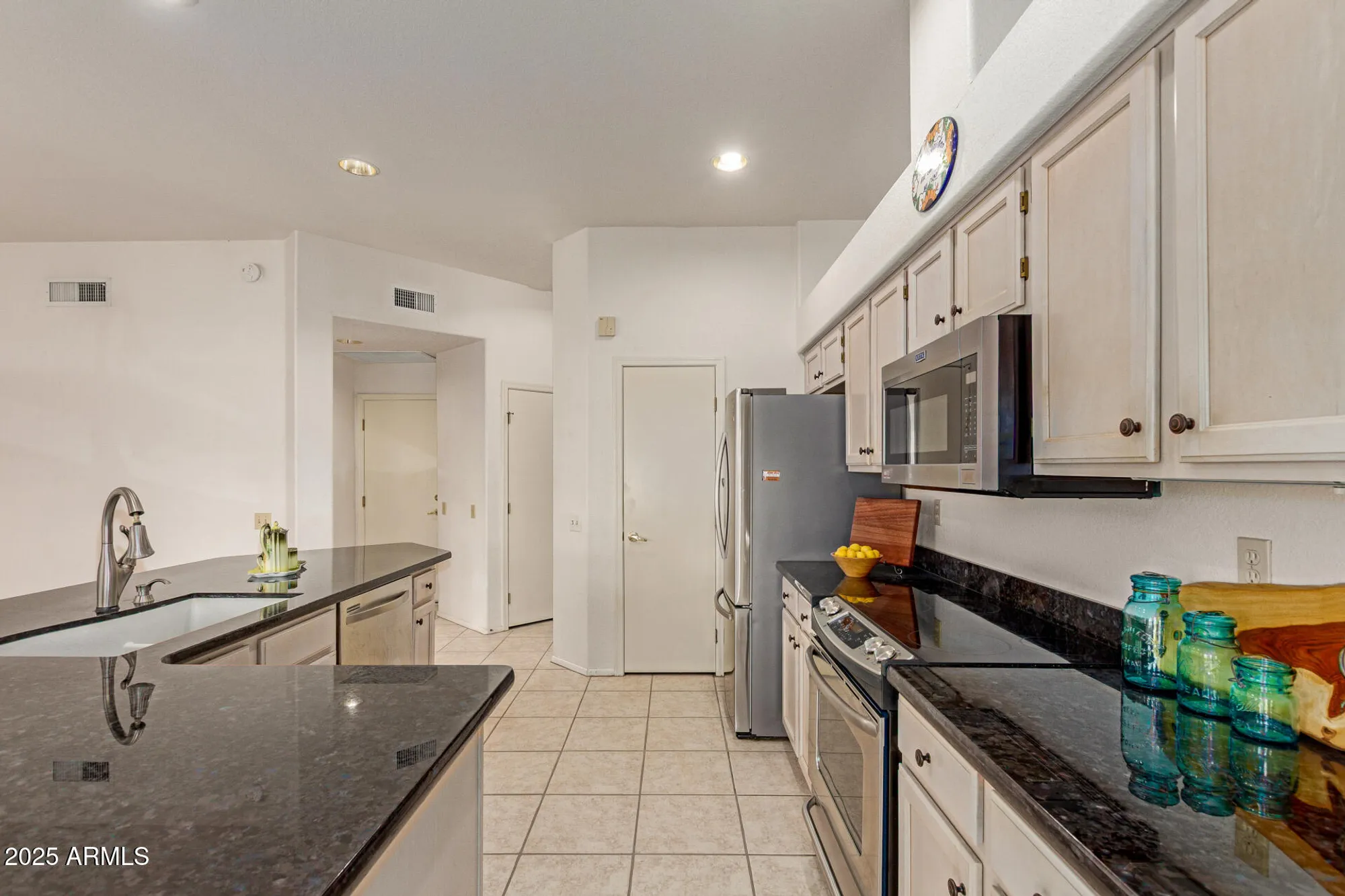 Property Slideshow image 13 of 28 | 15024 w yosemite dr, Sun City West, AZ, 85375