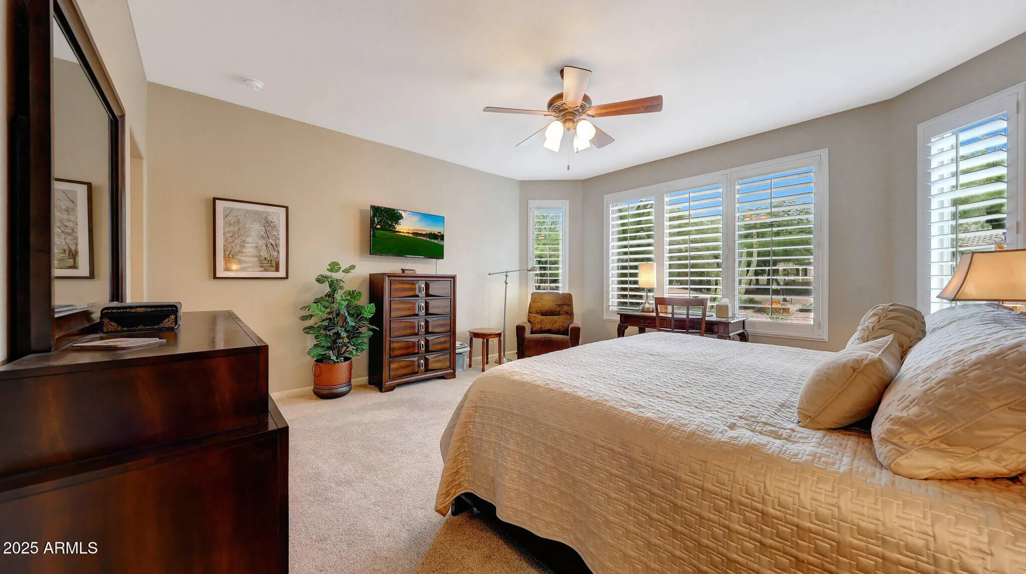 Property Slideshow image 13 of 41 | 16508 w almeria rd, Goodyear, AZ, 85395