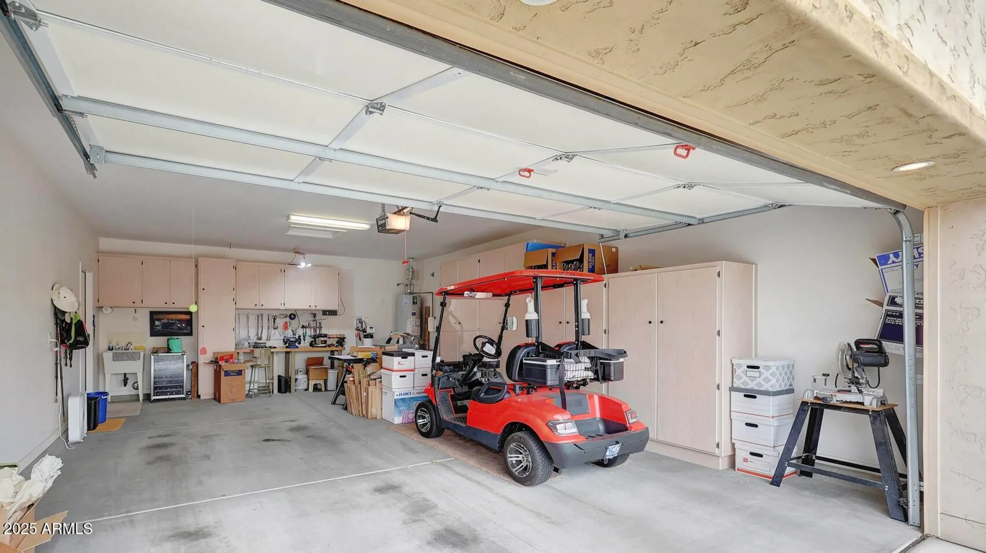 Property Slideshow image 24 of 41 | 16508 w almeria rd, Goodyear, AZ, 85395