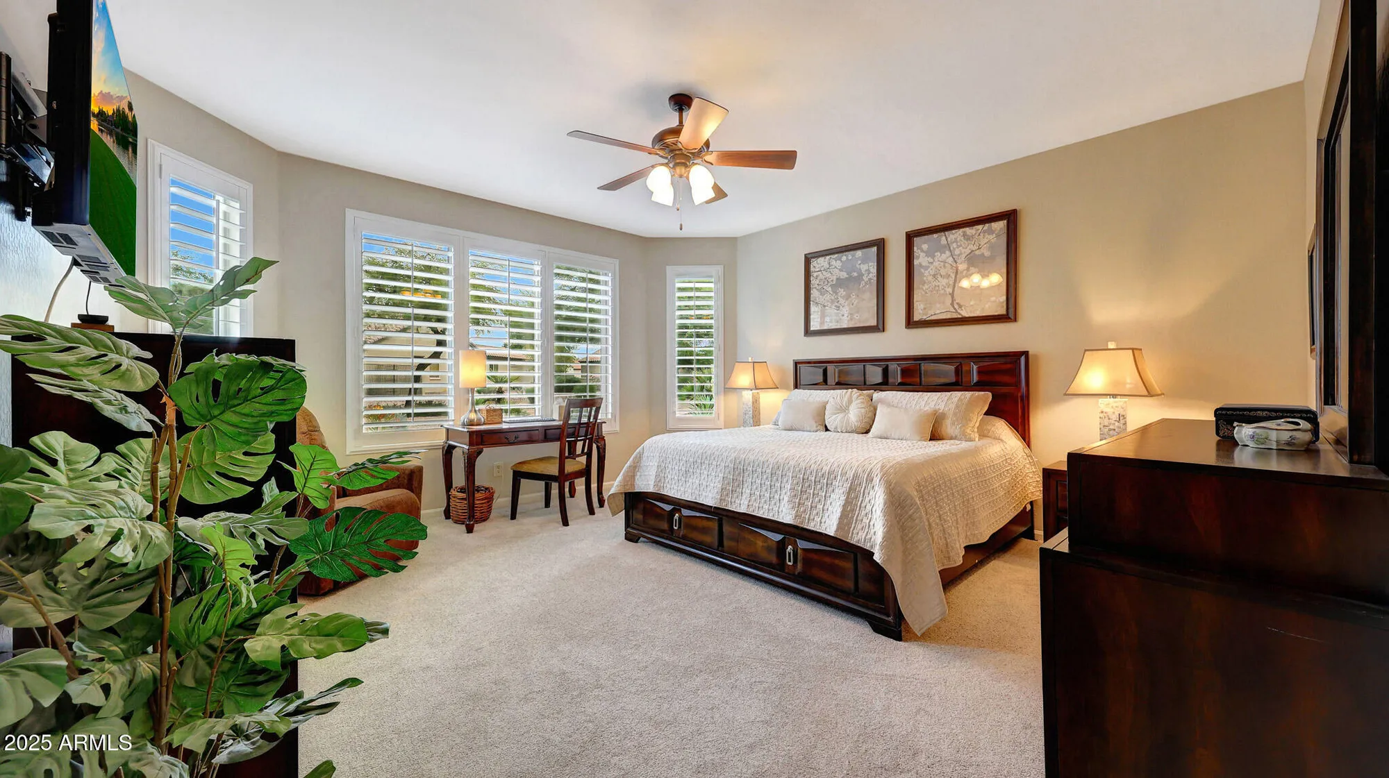 Property Slideshow image 12 of 41 | 16508 w almeria rd, Goodyear, AZ, 85395