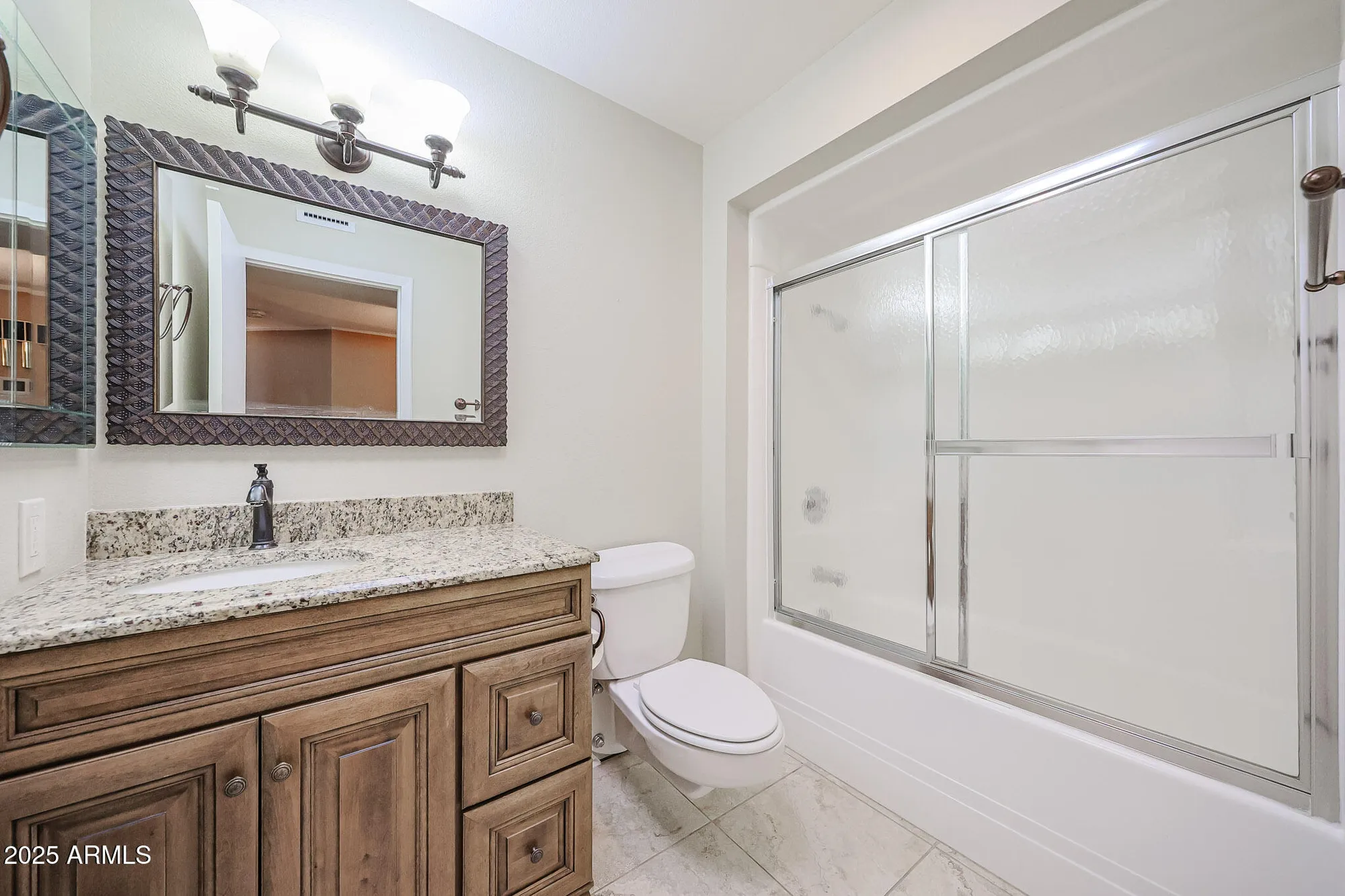 Property Slideshow image 13 of 21 | 10433 w hutton dr, Sun City, AZ, 85351