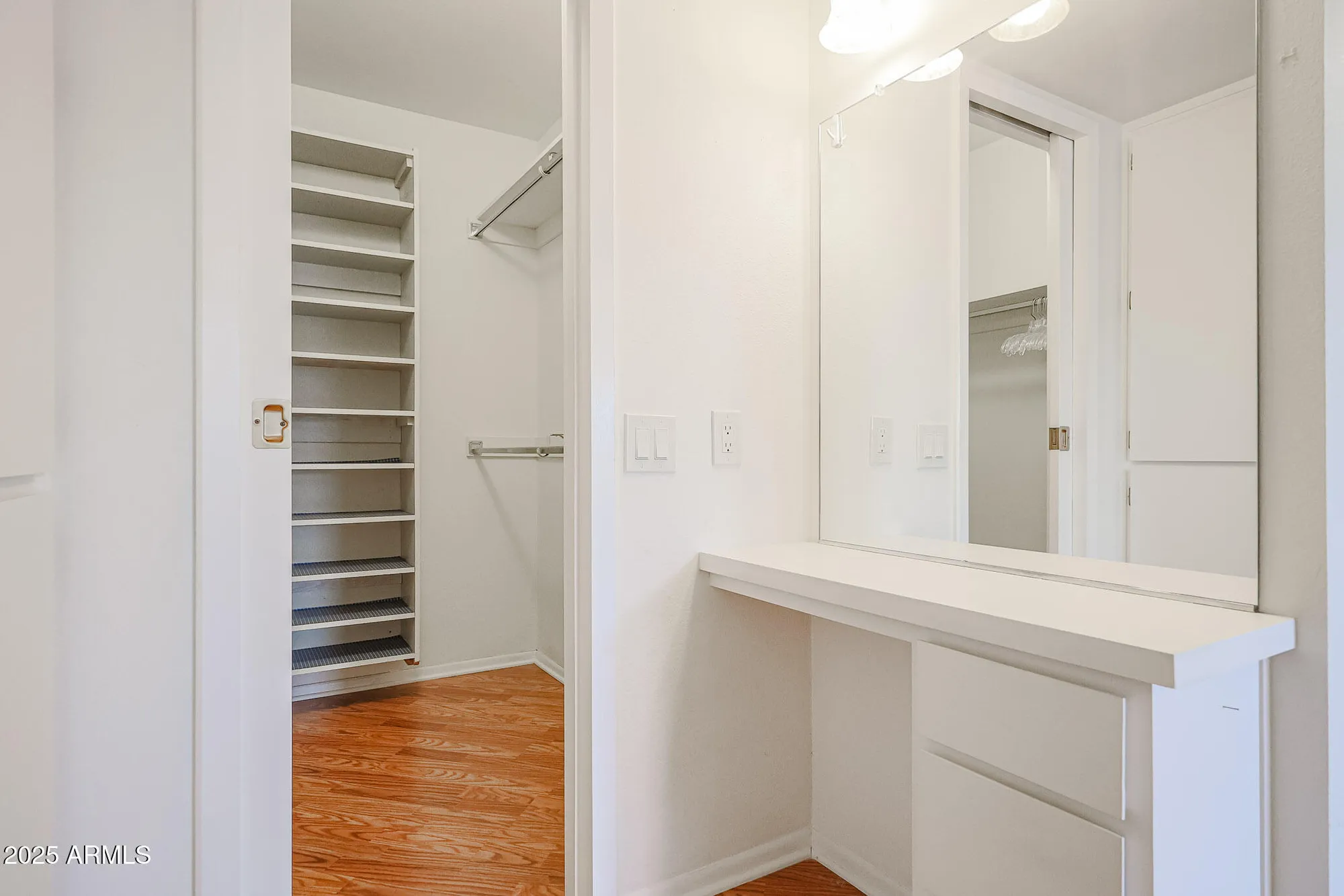 Property Slideshow image 12 of 21 | 10433 w hutton dr, Sun City, AZ, 85351