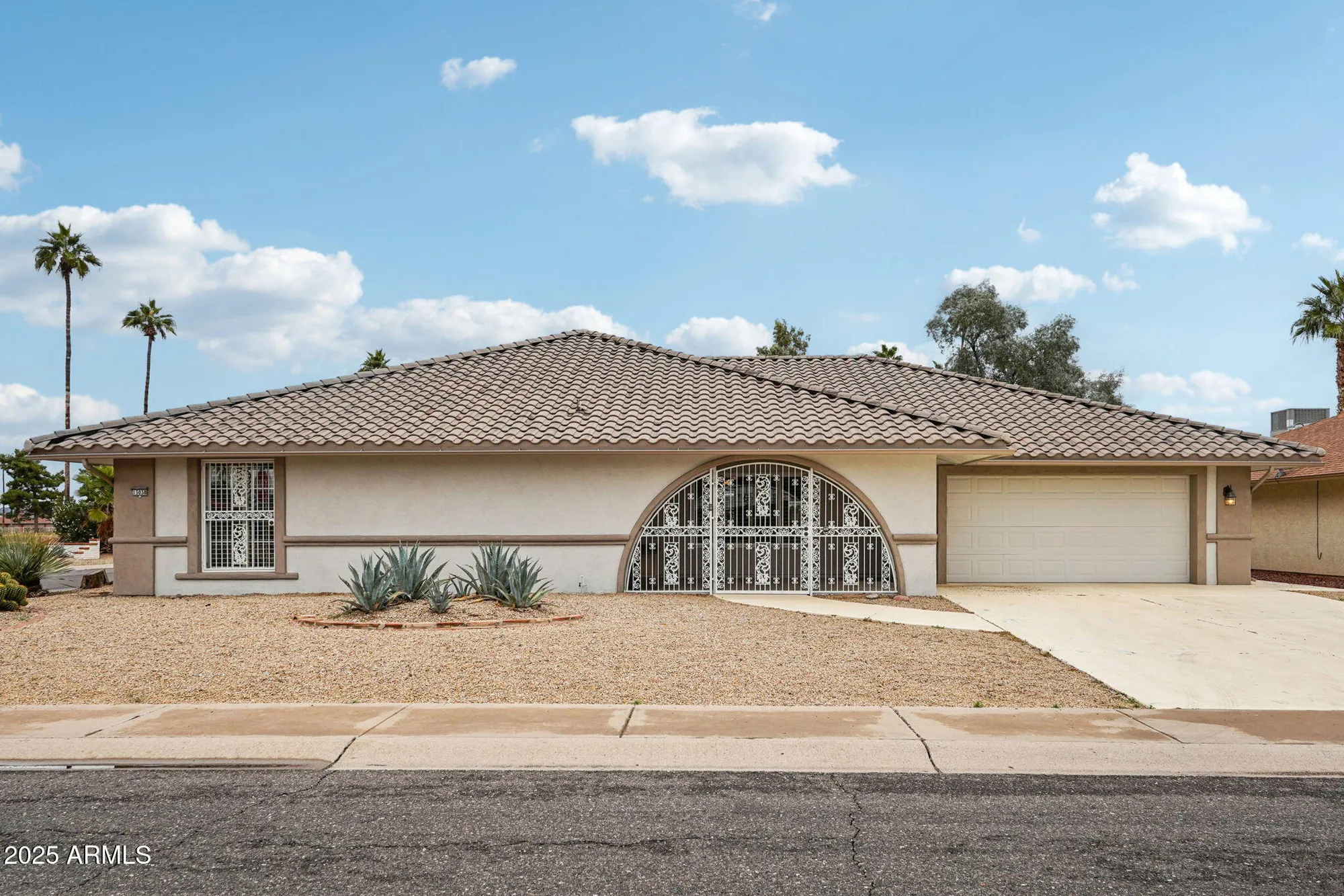 Property Slideshow image 1 of 48 | 13038 w castlebar dr, Sun City West, AZ, 85375