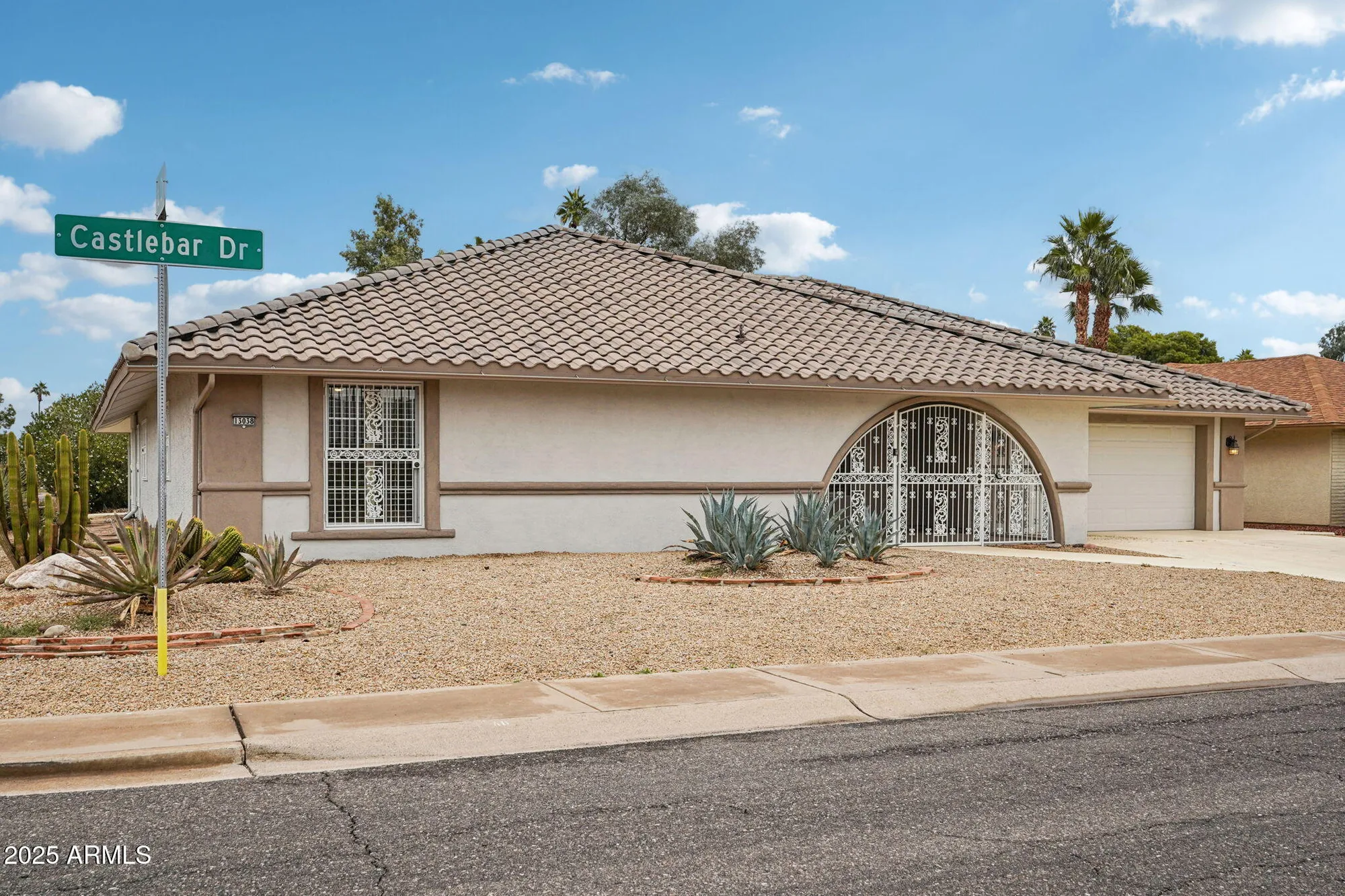 Property Slideshow image 10 of 48 | 13038 w castlebar dr, Sun City West, AZ, 85375