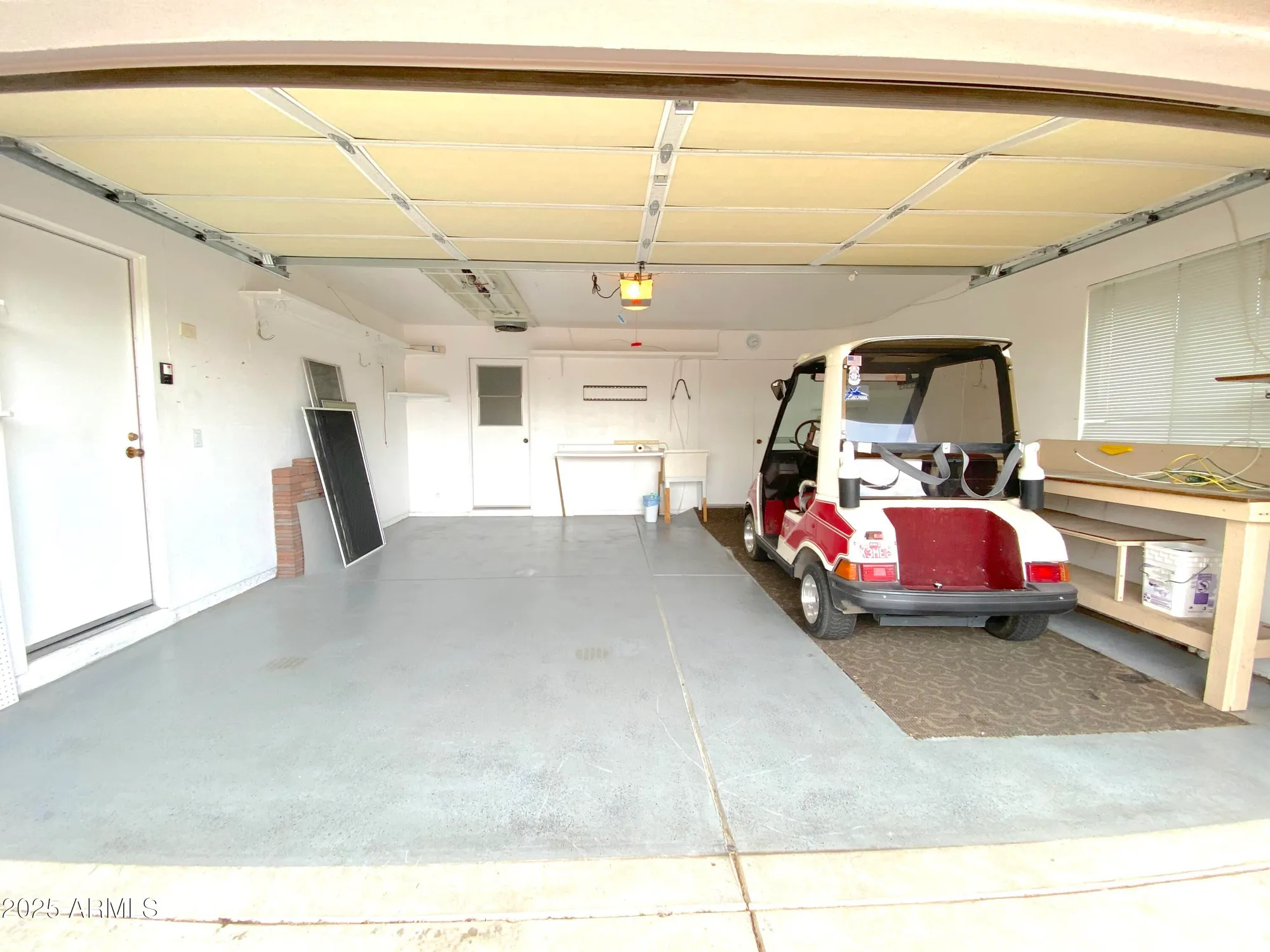 Property Slideshow image 19 of 19 | 10411 w cameo dr, Sun City, AZ, 85351