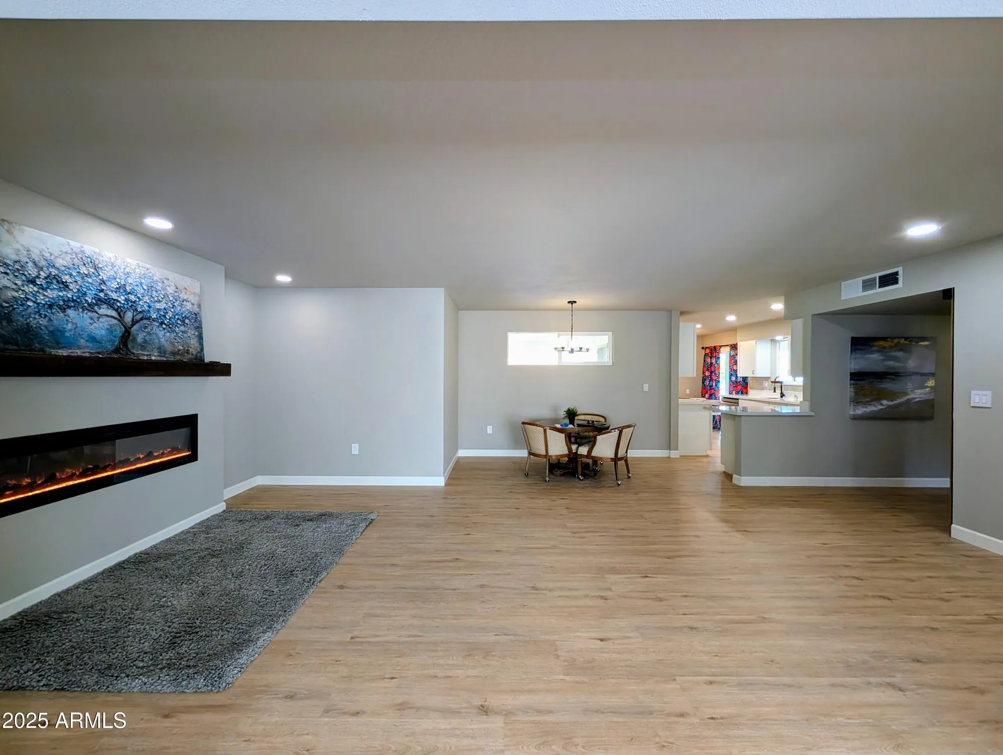 Property Slideshow image 6 of 30 | 9826 n 107th ave, Sun City, AZ, 85351