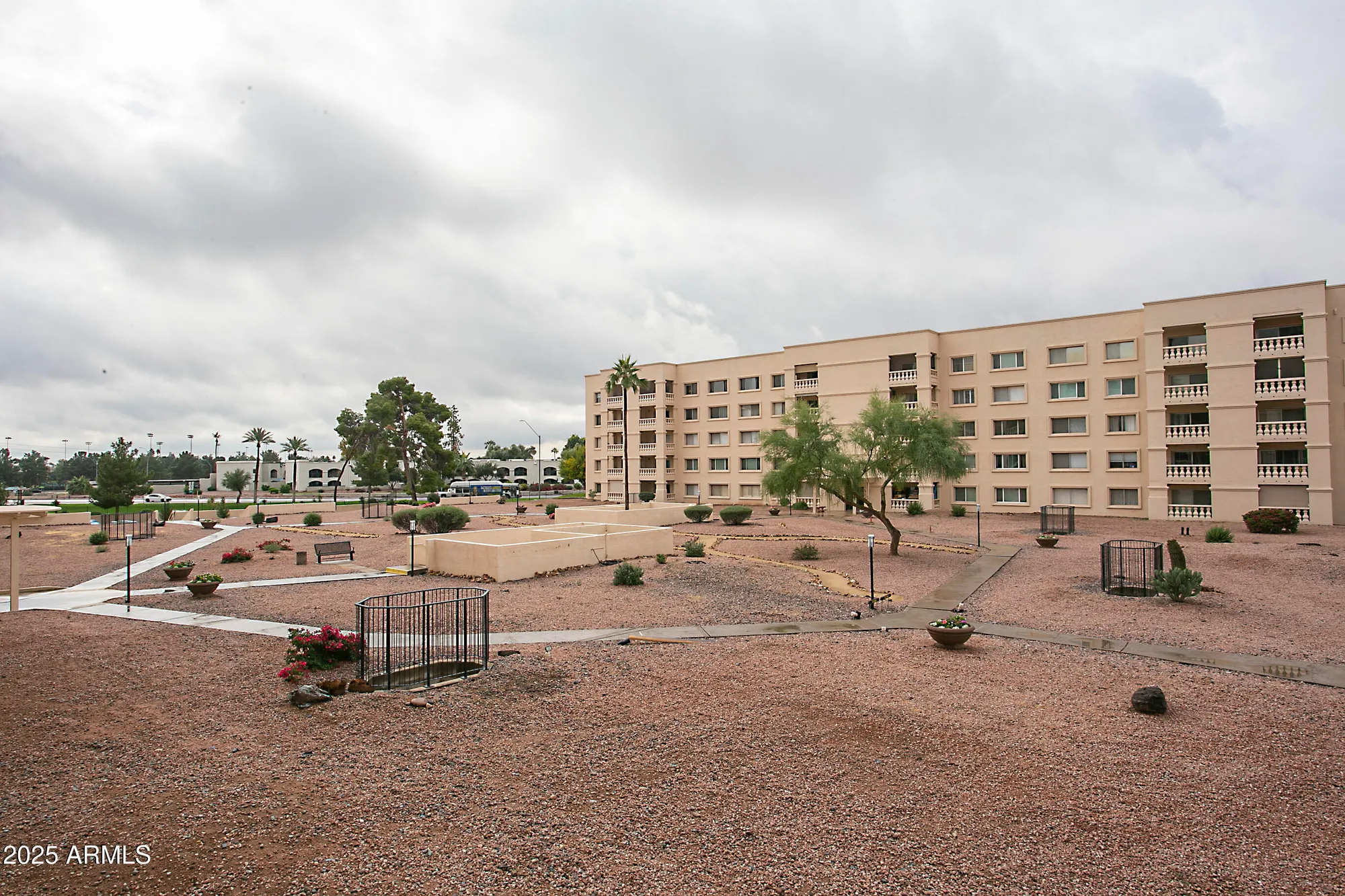 Property Slideshow image 21 of 37 | 7920 e camelback rd unit 203, Scottsdale, AZ, 85251
