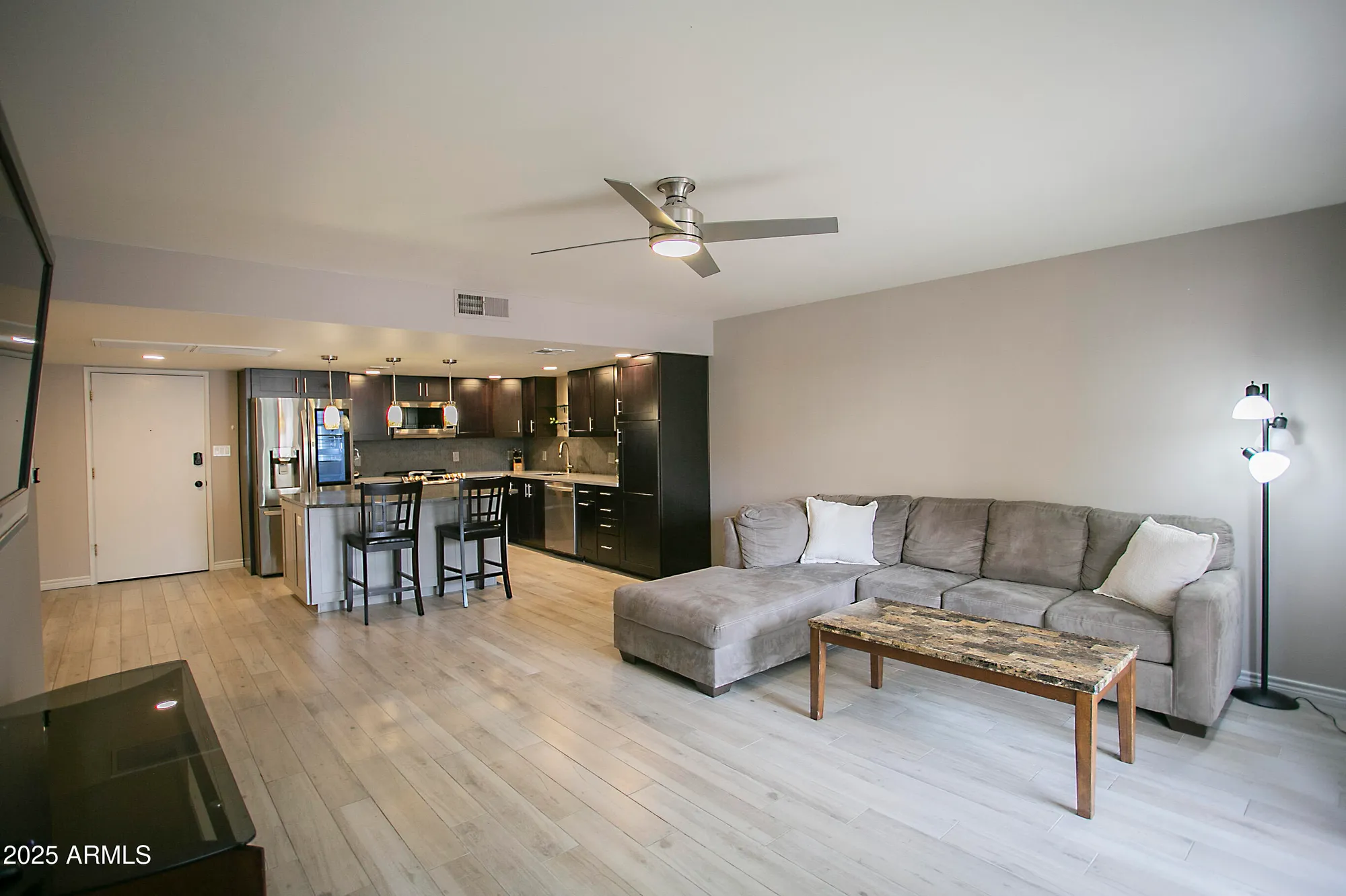 Property Slideshow image 8 of 37 | 7920 e camelback rd unit 203, Scottsdale, AZ, 85251