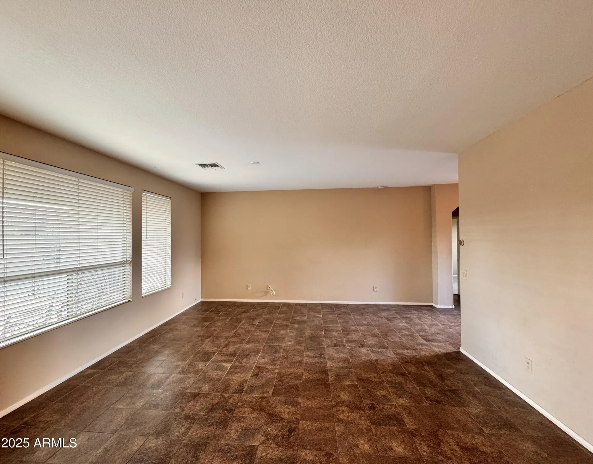 Property Slideshow image 7 of 50 | 24726 s golfview dr, Sun Lakes, AZ, 85248