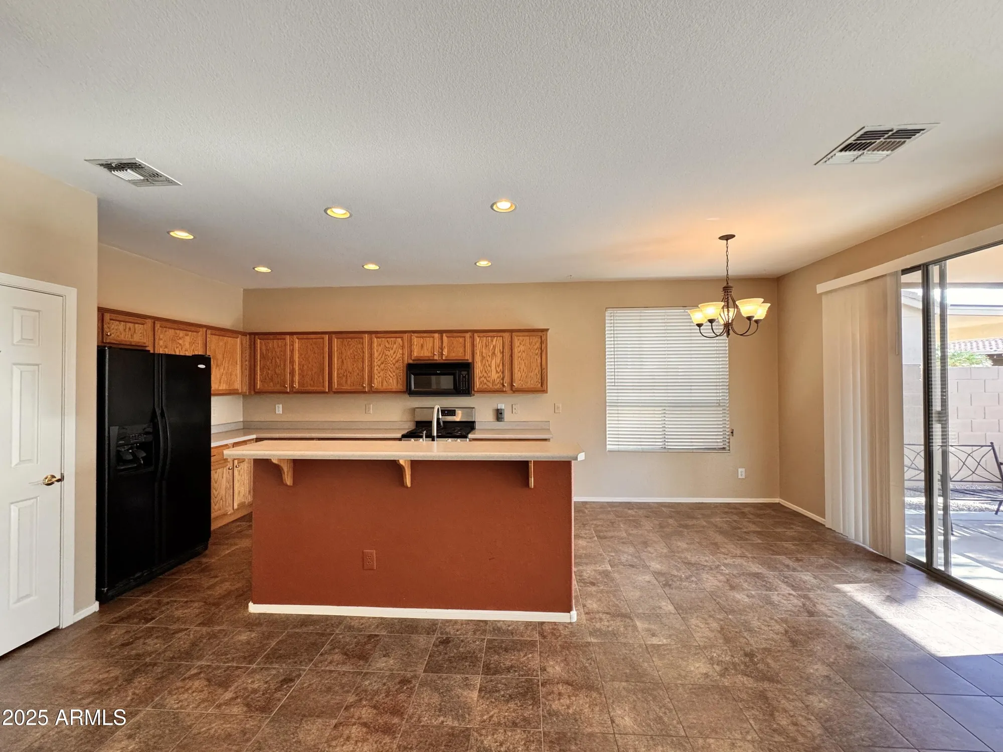 Property Slideshow image 8 of 50 | 24726 s golfview dr, Sun Lakes, AZ, 85248