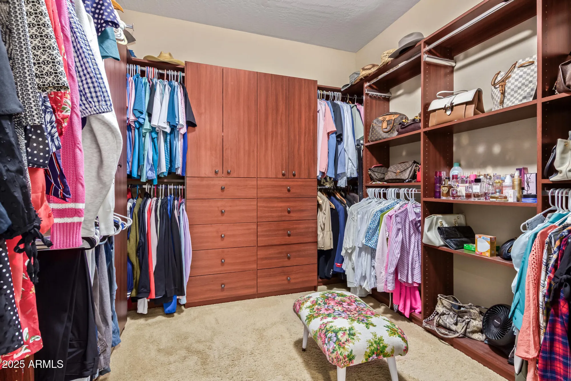 Property Slideshow image 20 of 37 | 20443 n vermillion cliffs dr, Surprise, AZ, 85387