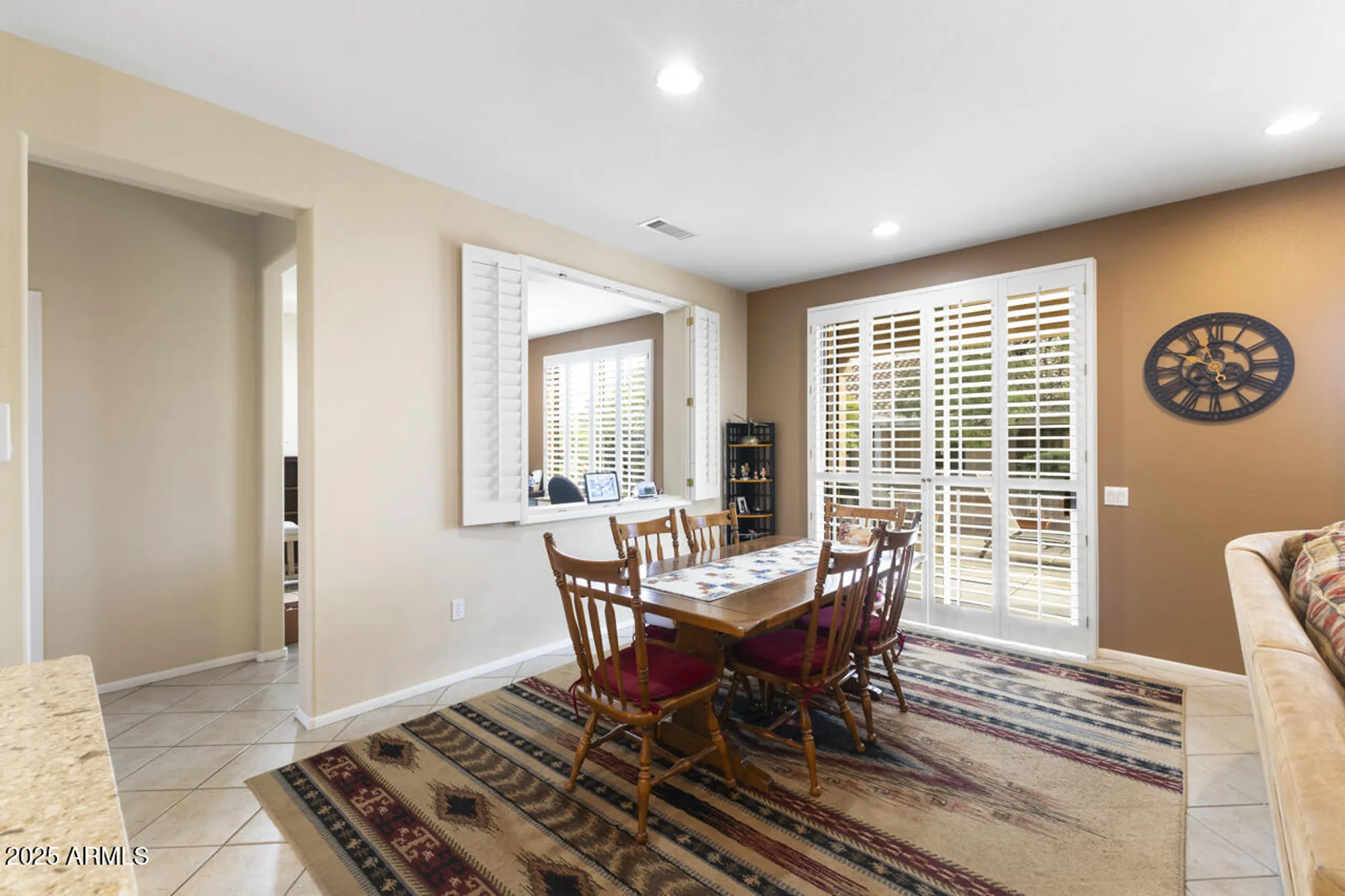 Property Slideshow image 10 of 33 | 15115 w pinehurst ln, Surprise, AZ, 85374