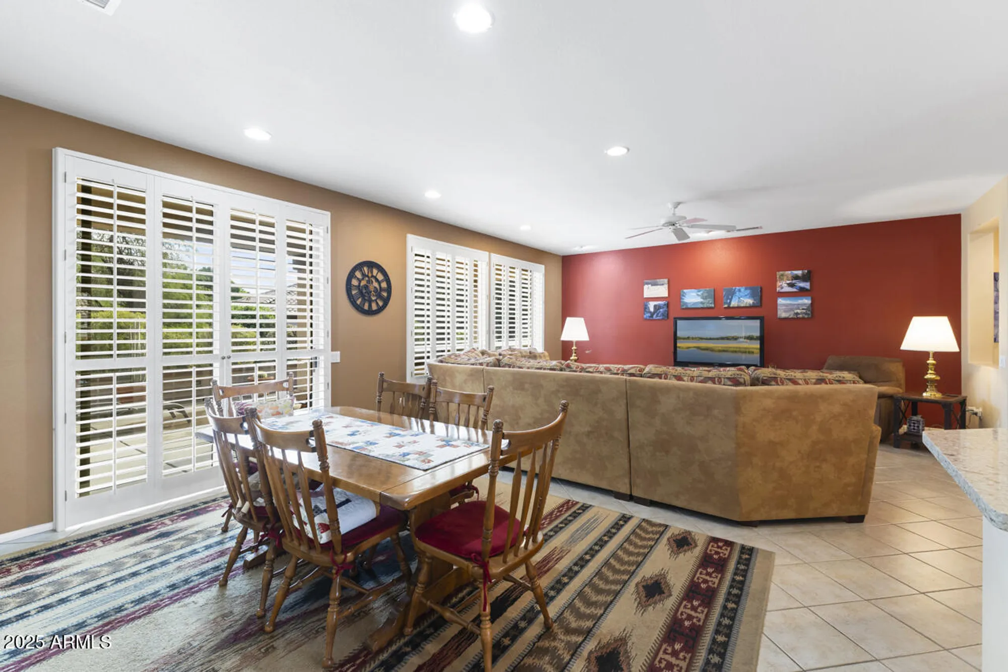 Property Slideshow image 9 of 33 | 15115 w pinehurst ln, Surprise, AZ, 85374