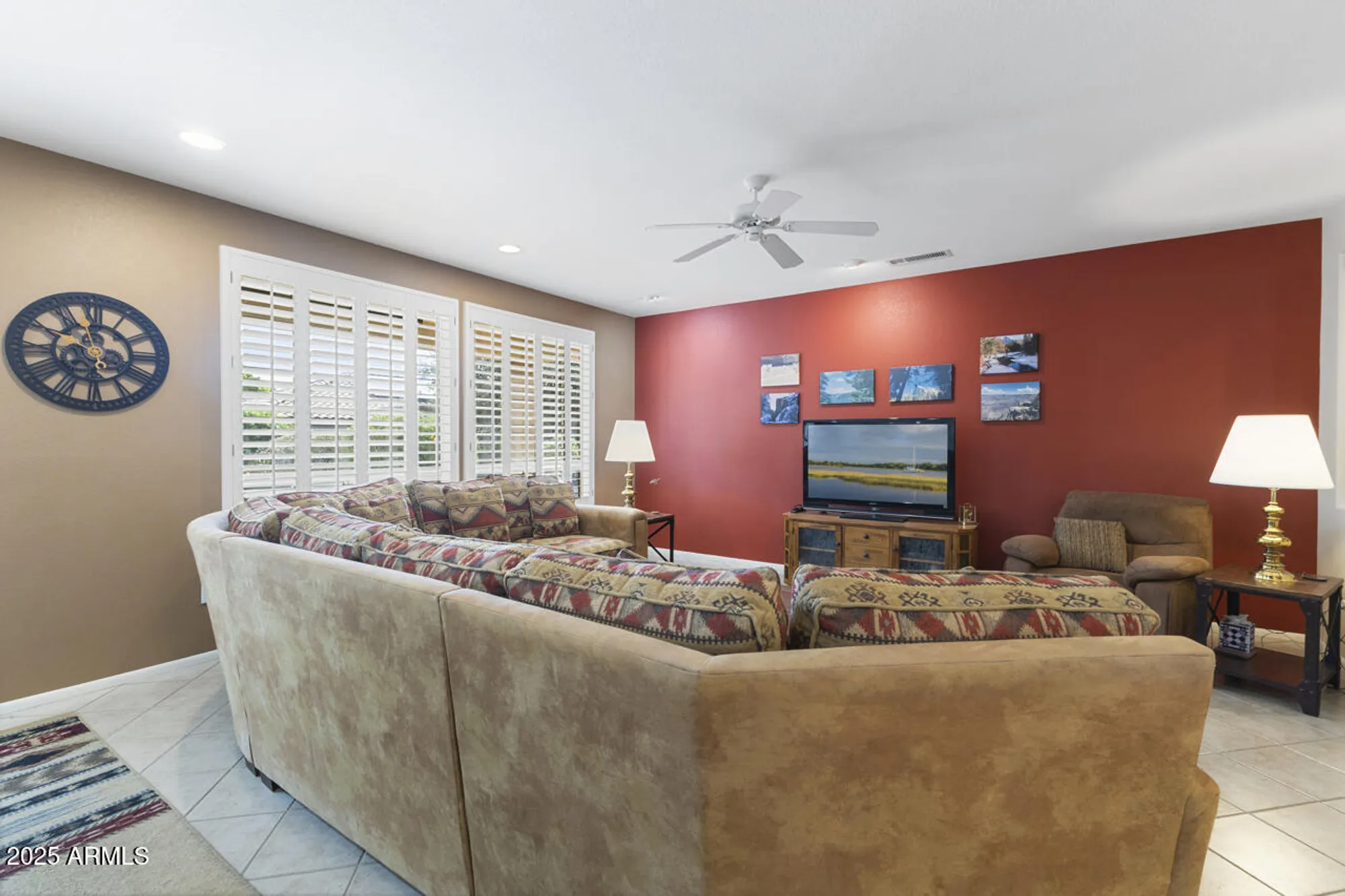 Property Slideshow image 8 of 33 | 15115 w pinehurst ln, Surprise, AZ, 85374