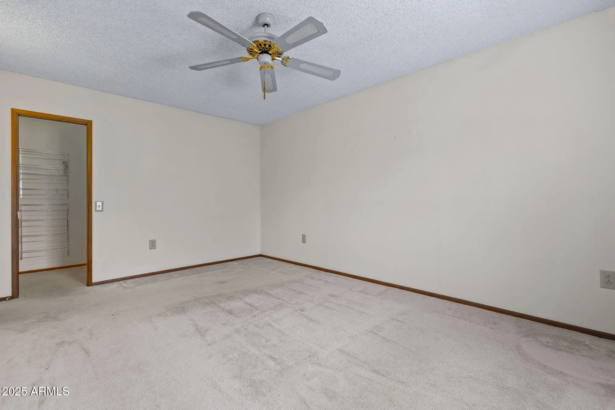 Property Slideshow image 26 of 45 | 10322 w signal butte cir, Sun City, AZ, 85373