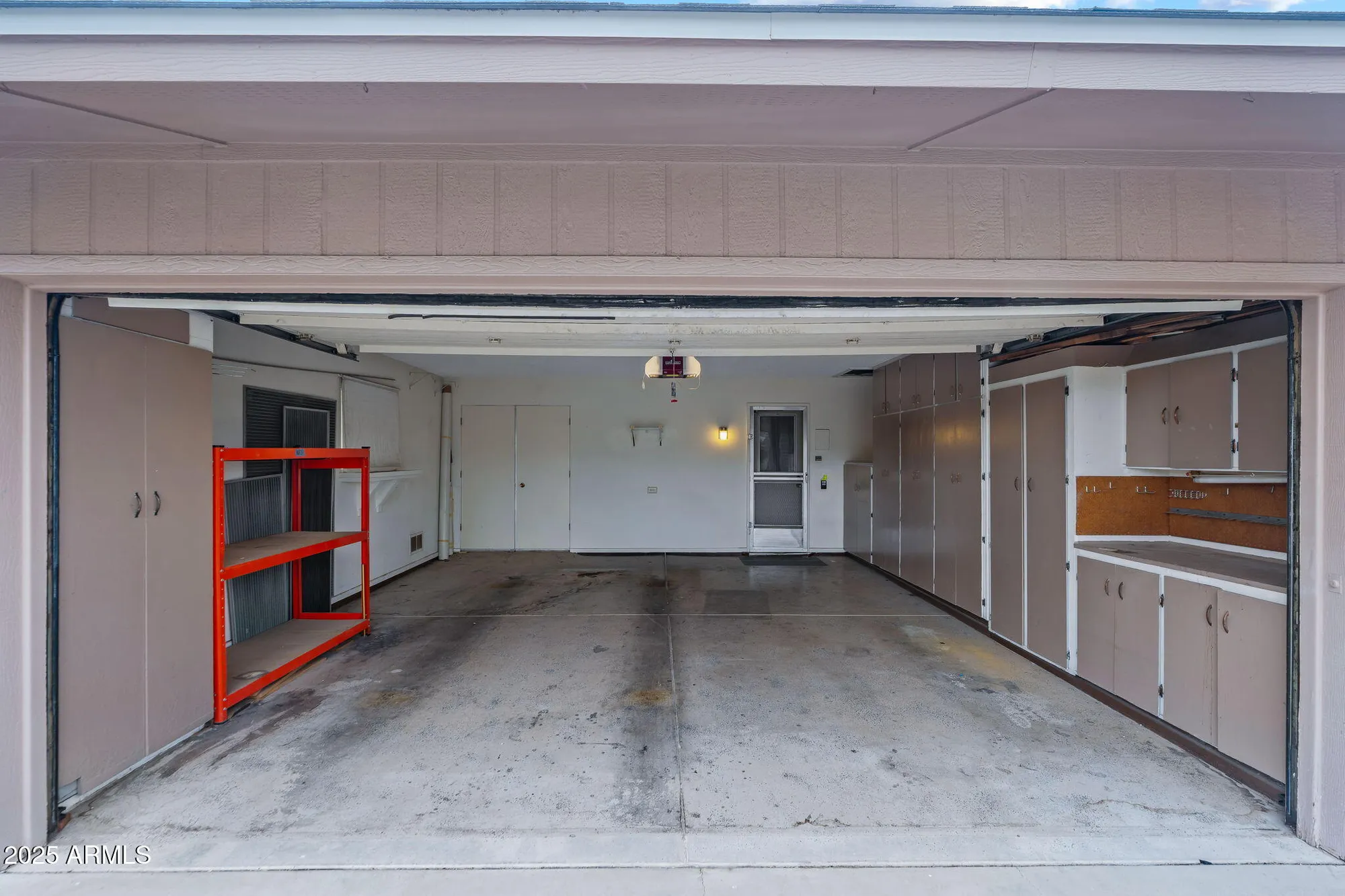 Property Slideshow image 32 of 45 | 10322 w signal butte cir, Sun City, AZ, 85373