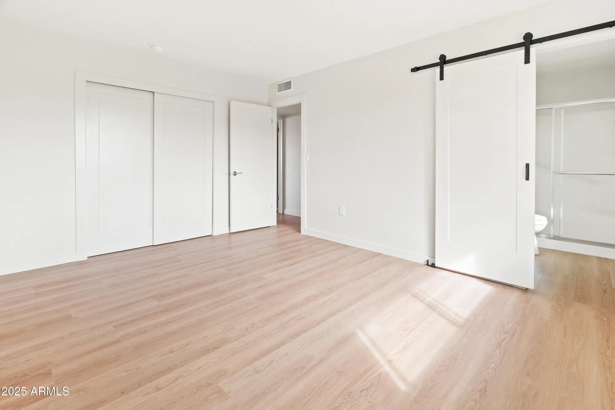 Property Slideshow image 20 of 27 | 10417 w prairie hills cir, Sun City, AZ, 85351