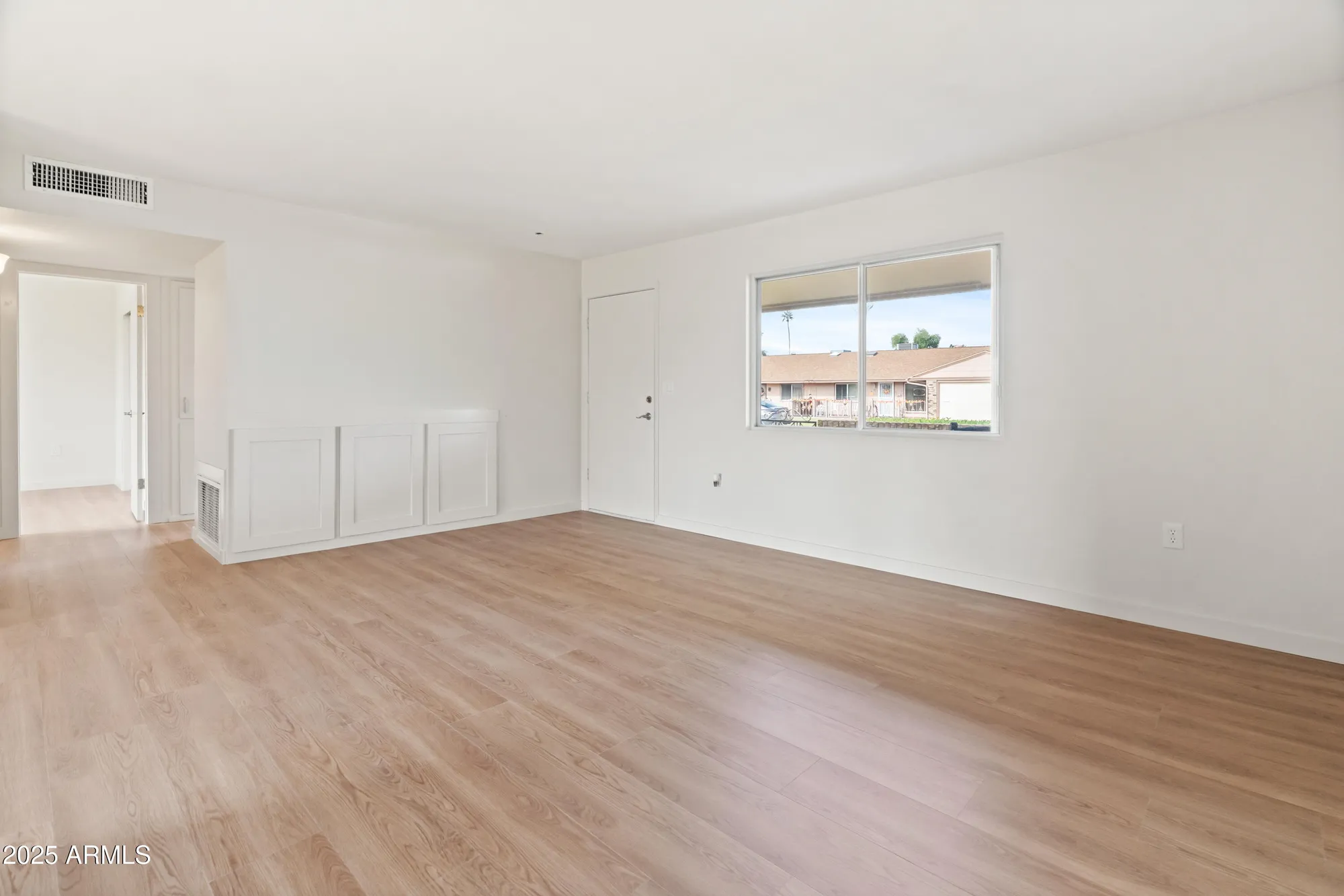 Property Slideshow image 17 of 27 | 10417 w prairie hills cir, Sun City, AZ, 85351