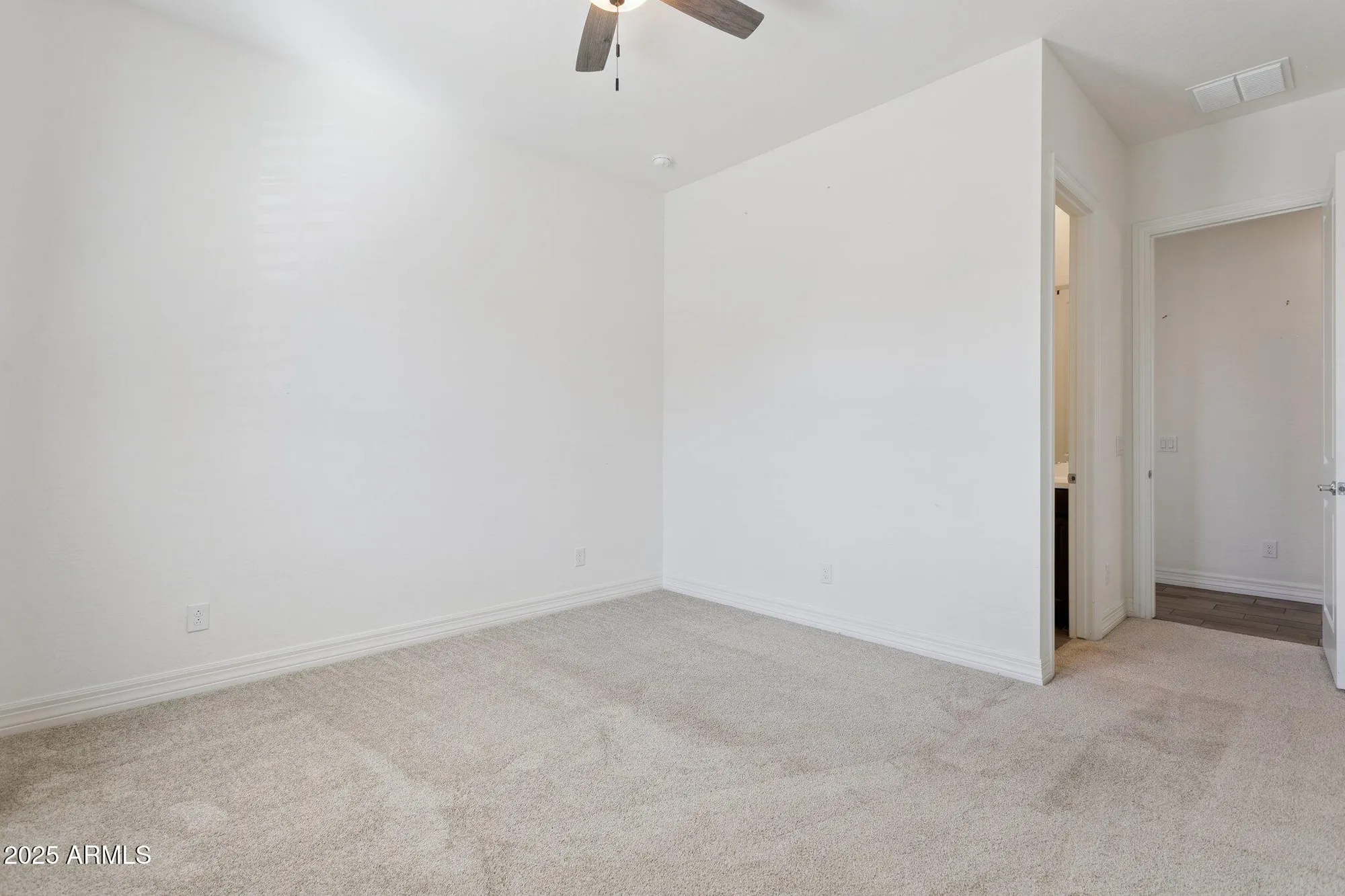 Property Slideshow image 20 of 52 | 11249 n blakely st, Surprise, AZ, 85388