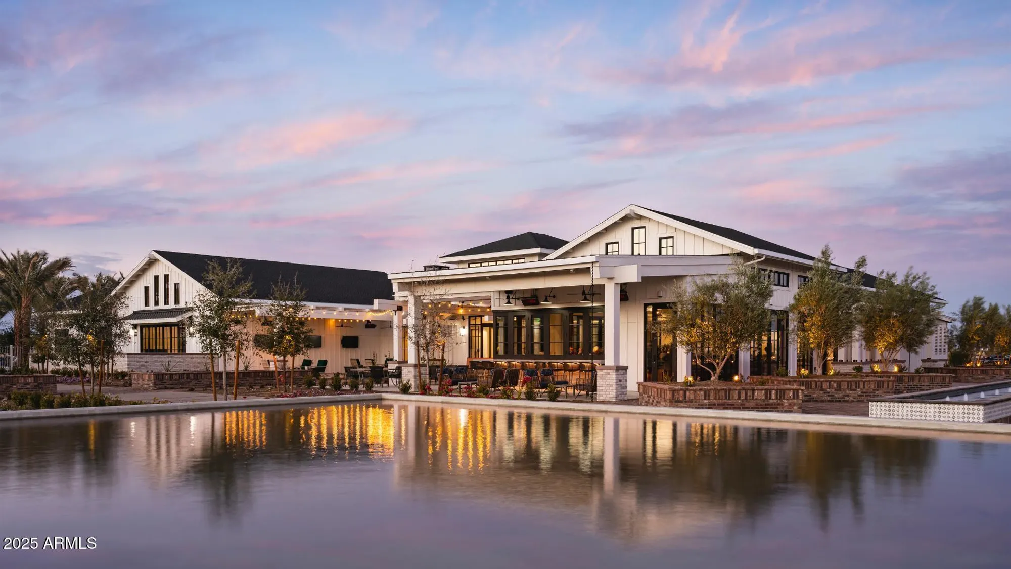 Property Slideshow image 32 of 52 | 11249 n blakely st, Surprise, AZ, 85388