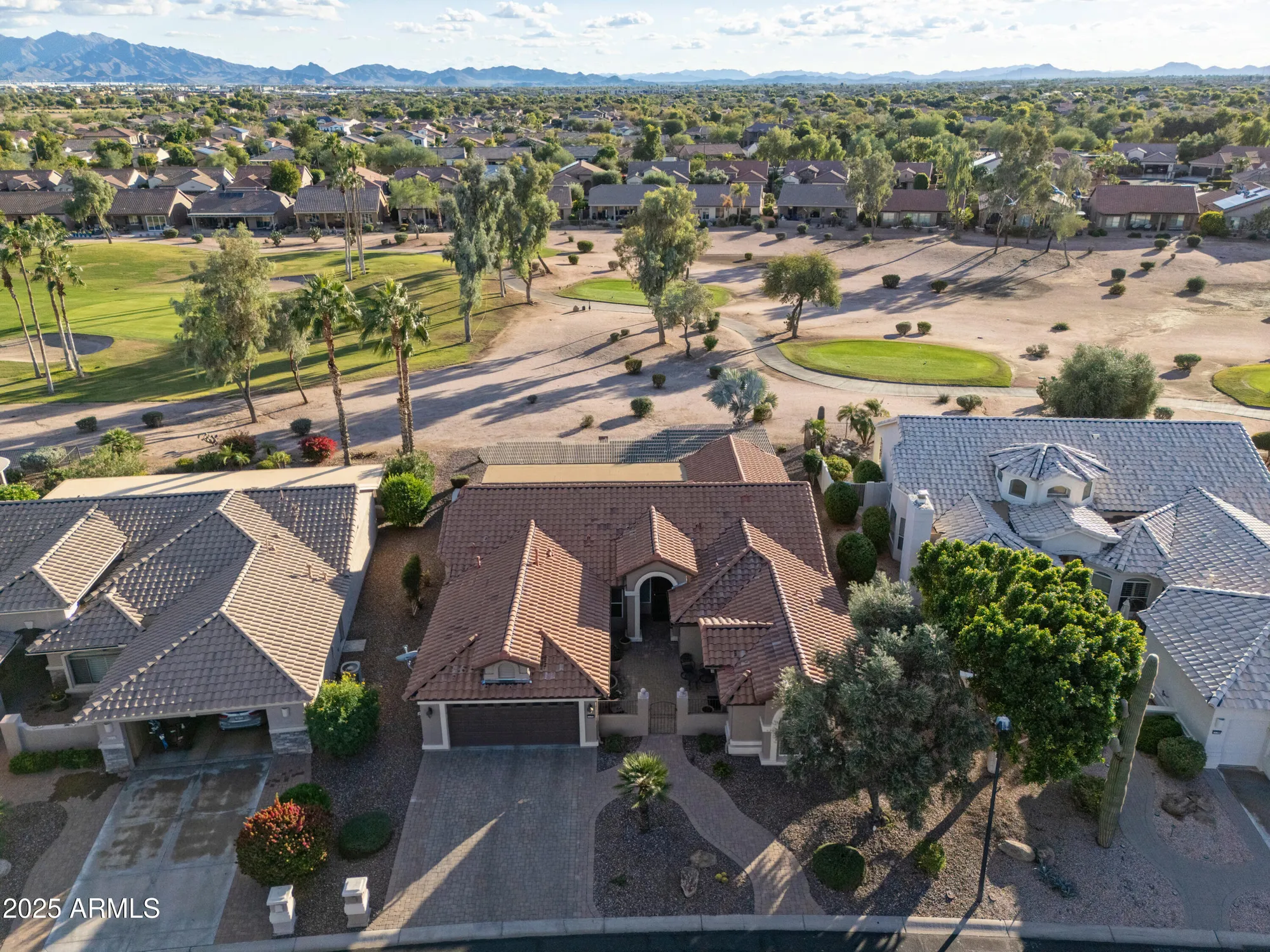 Property Slideshow image 30 of 33 | 15743 w edgemont ave, Goodyear, AZ, 85395