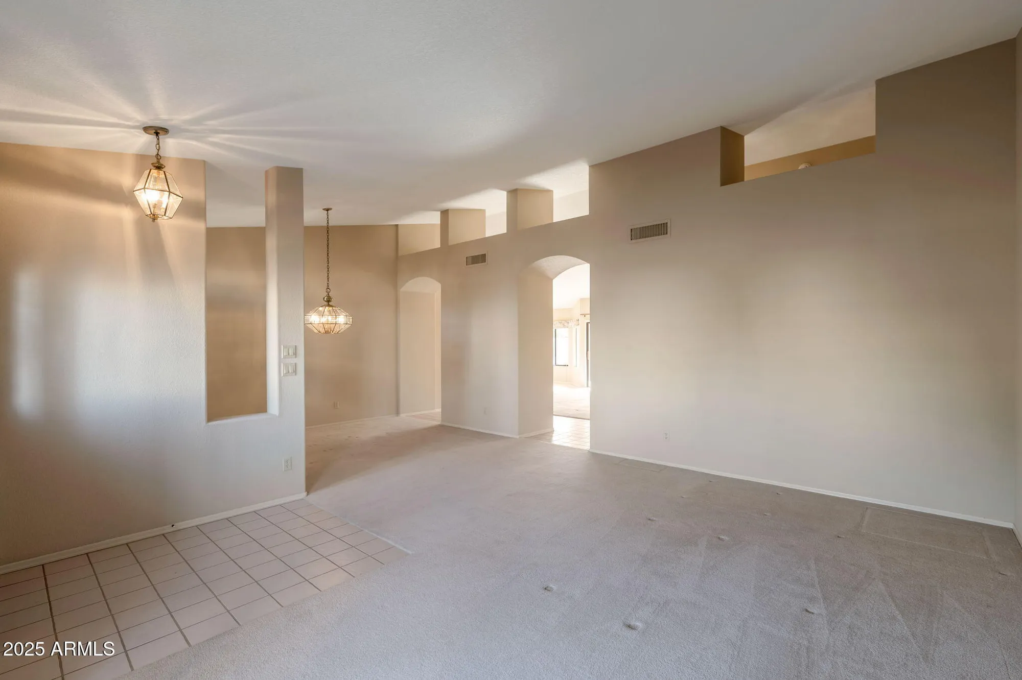 Property Slideshow image 2 of 15 | 9627 w chino dr, Peoria, AZ, 85382