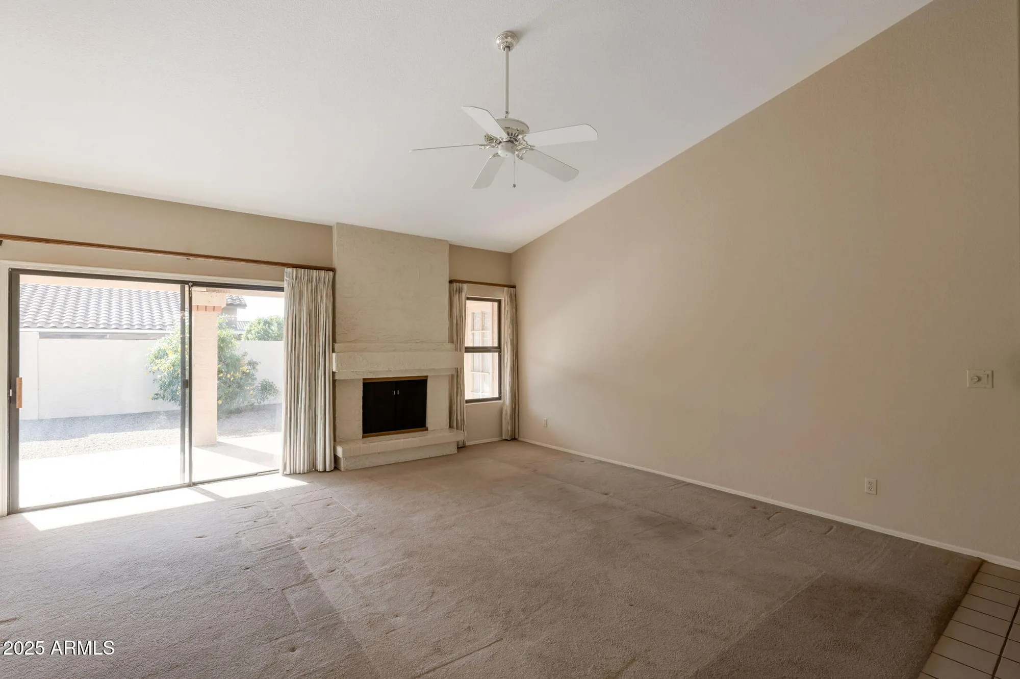 Property Slideshow image 7 of 15 | 9627 w chino dr, Peoria, AZ, 85382