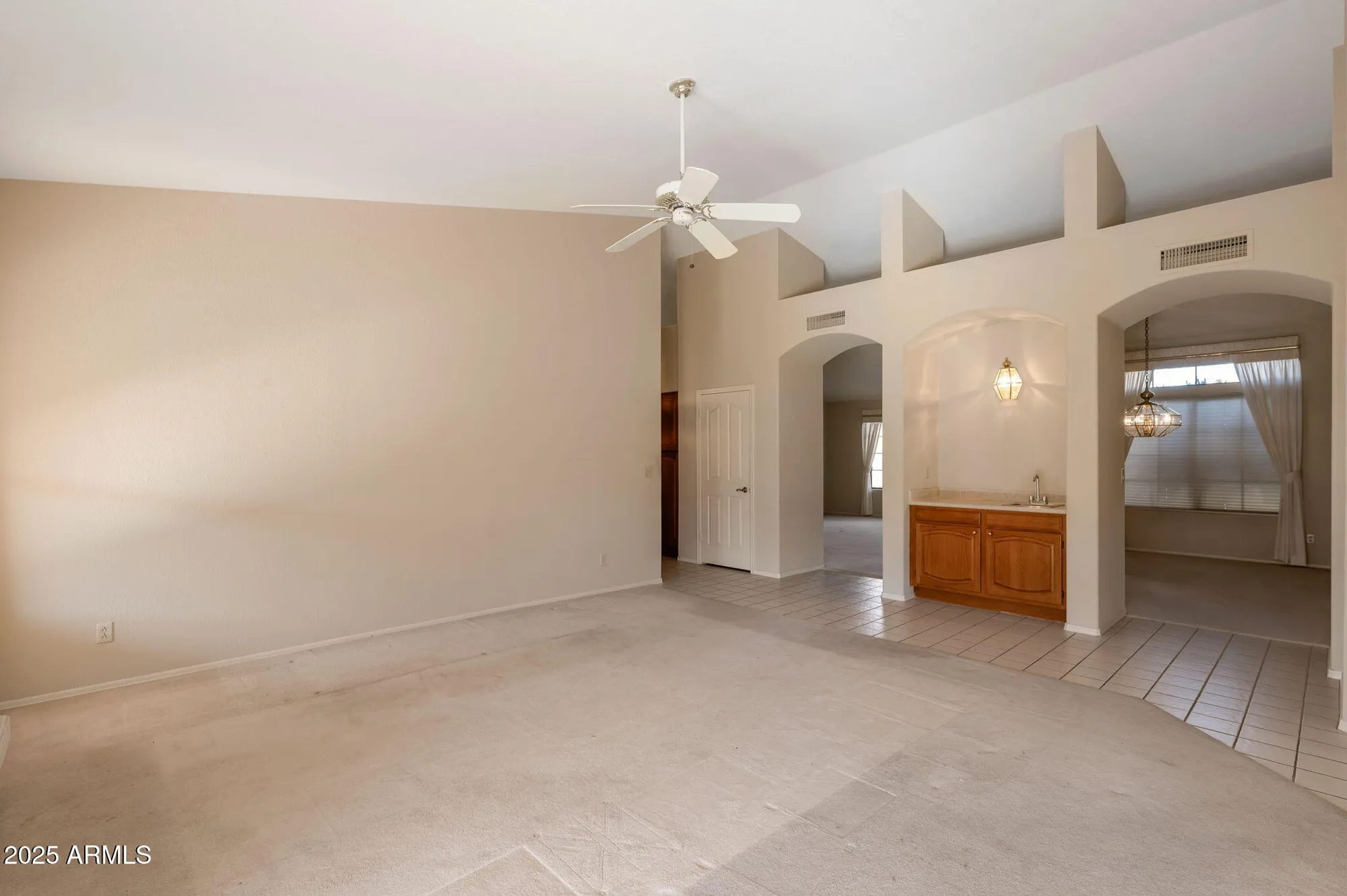 Property Slideshow image 14 of 15 | 9627 w chino dr, Peoria, AZ, 85382