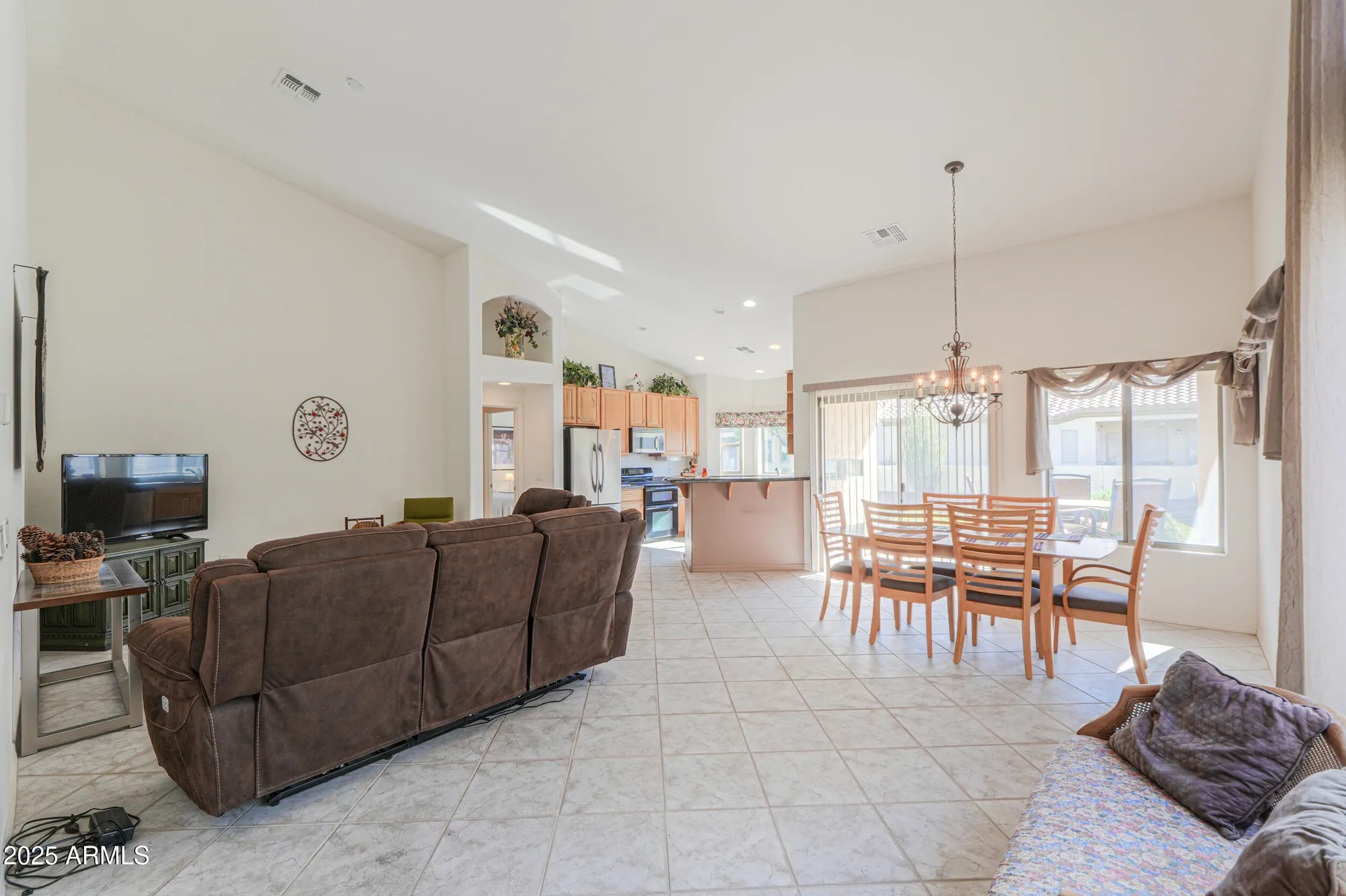 Property Slideshow image 8 of 74 | 1539 e brenda dr, Casa Grande, AZ, 85122