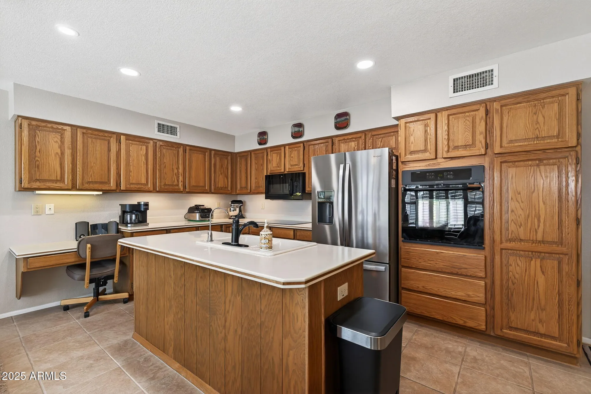 Property Slideshow image 15 of 46 | 8065 e madero ave, Mesa, AZ, 85209