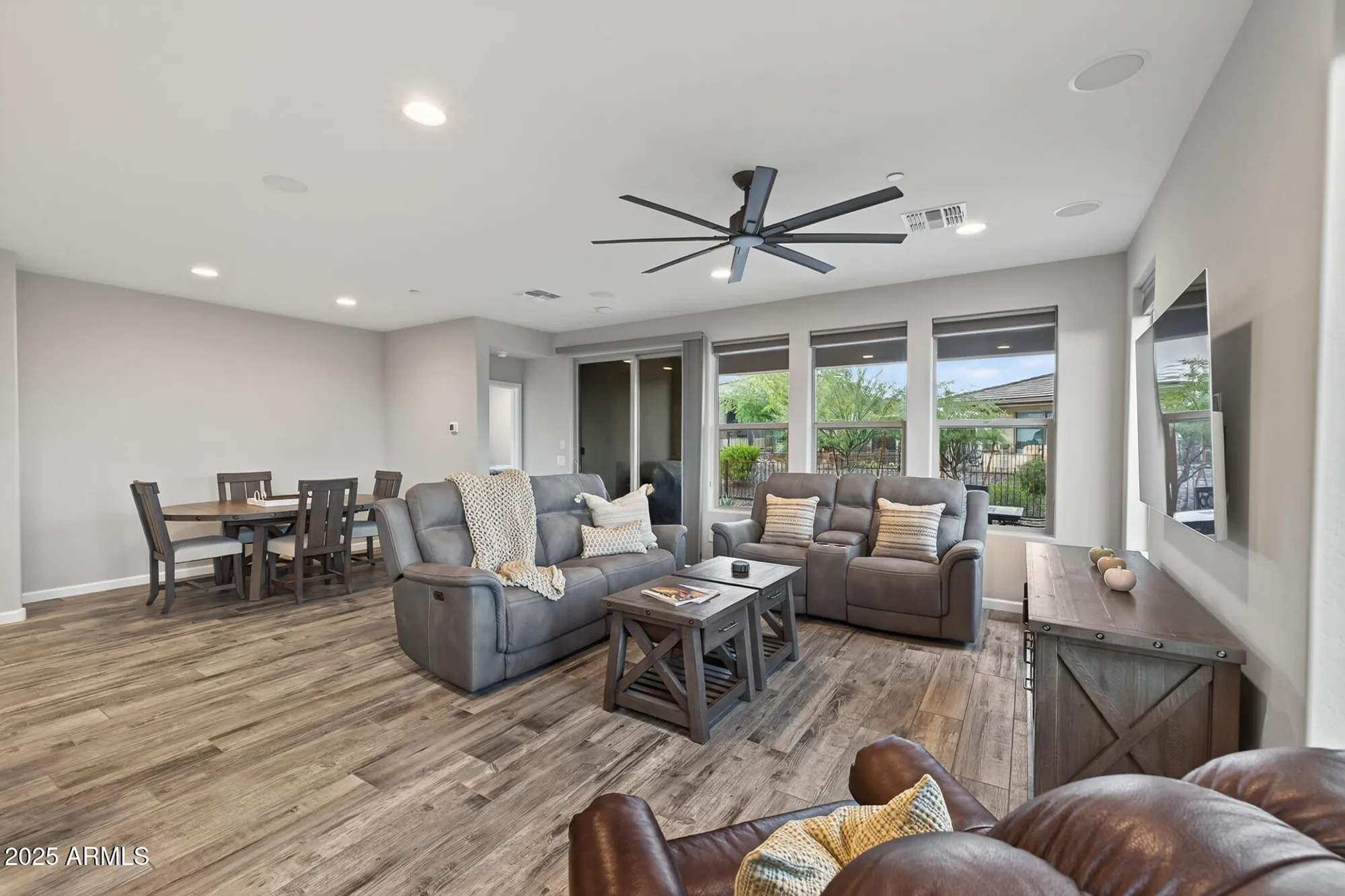 Property Slideshow image 5 of 58 | 18242 e coronado cave ct, Rio Verde, AZ, 85263