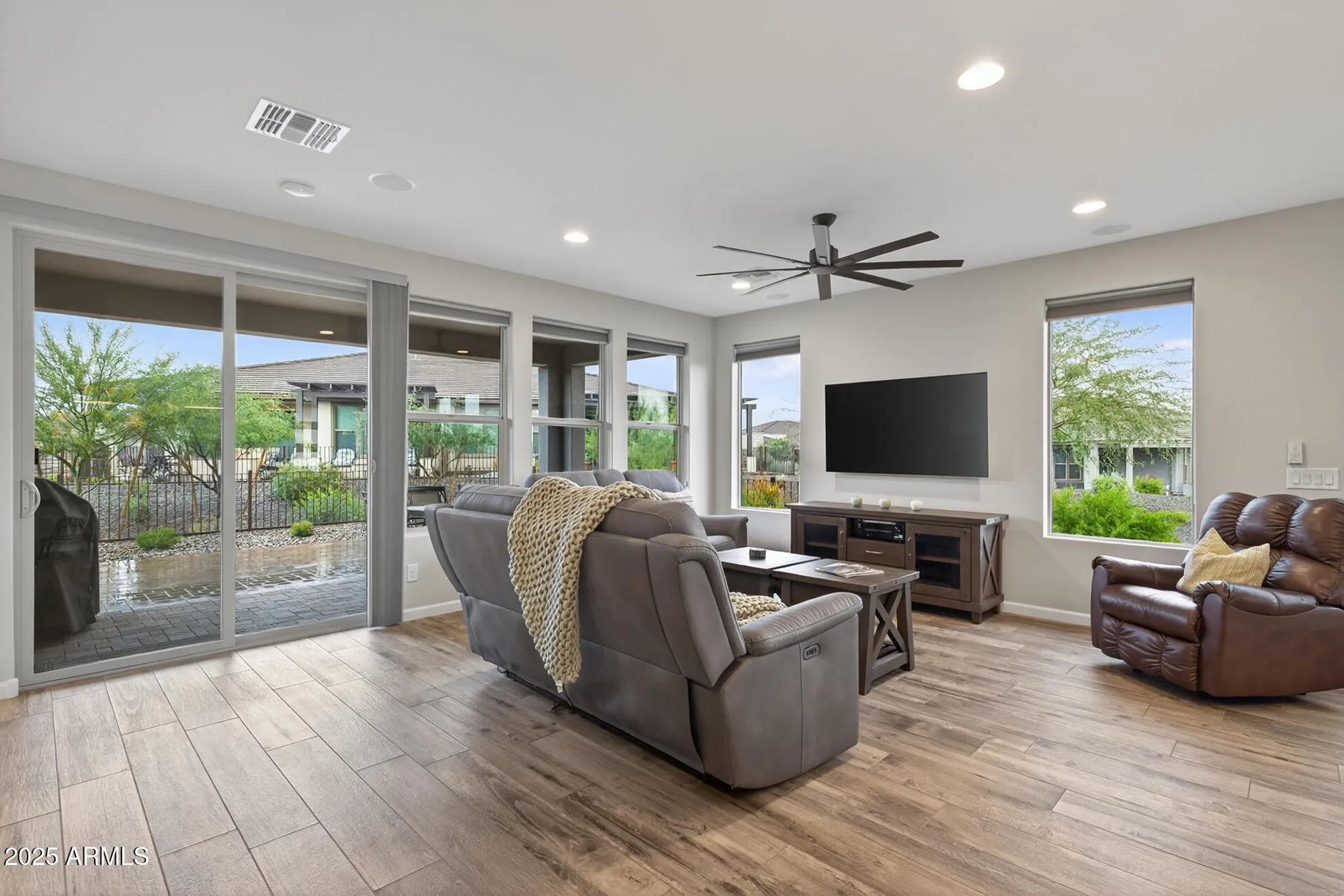 Property Slideshow image 6 of 58 | 18242 e coronado cave ct, Rio Verde, AZ, 85263