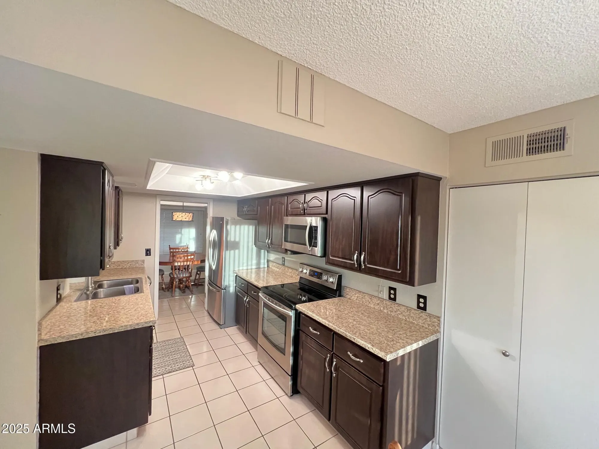 Property Slideshow image 16 of 46 | 2345 n lema dr, Mesa, AZ, 85215