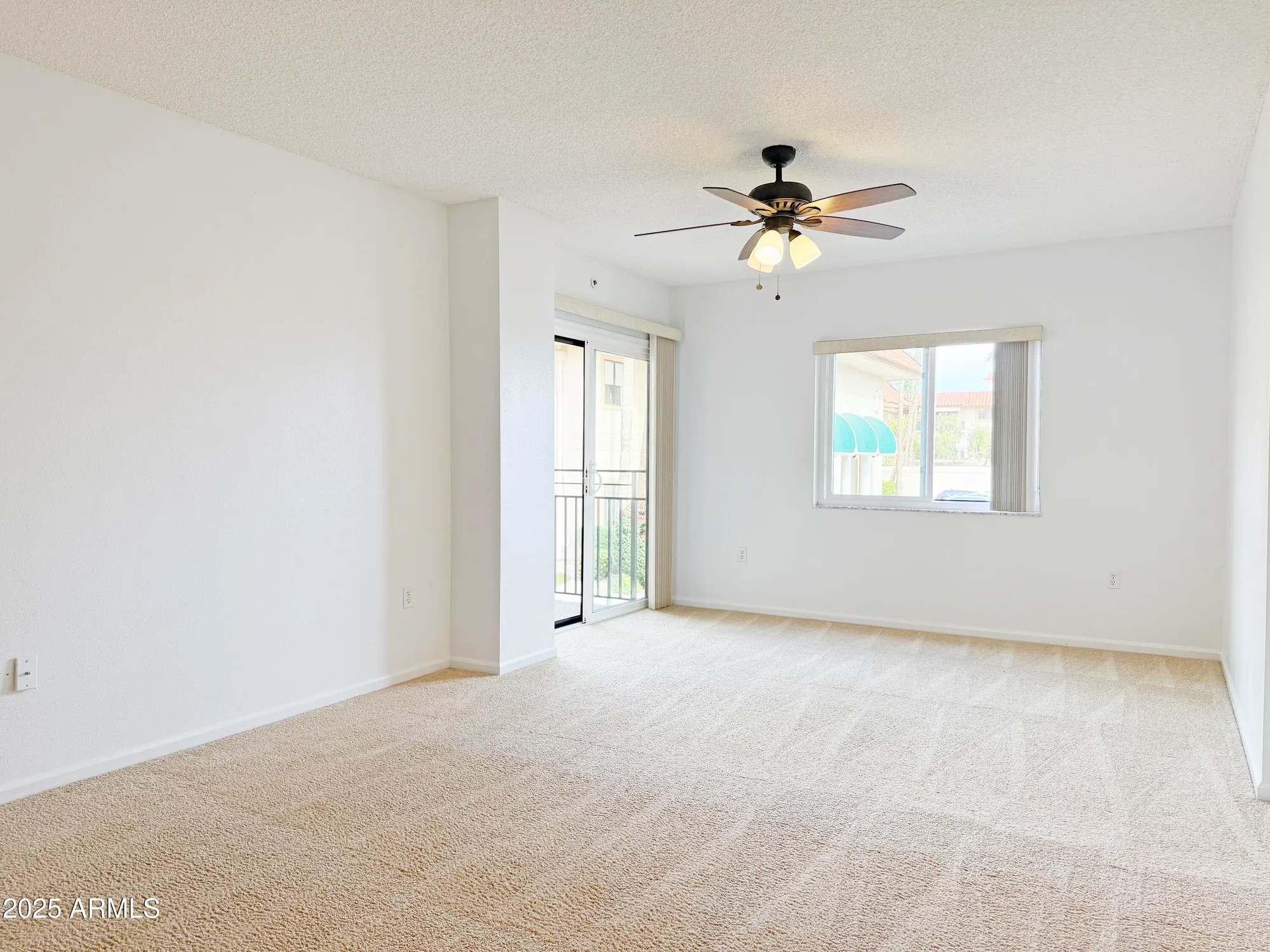 Property Slideshow image 3 of 21 | 10330 w thunderbird blvd apt a207, Sun City, AZ, 85351