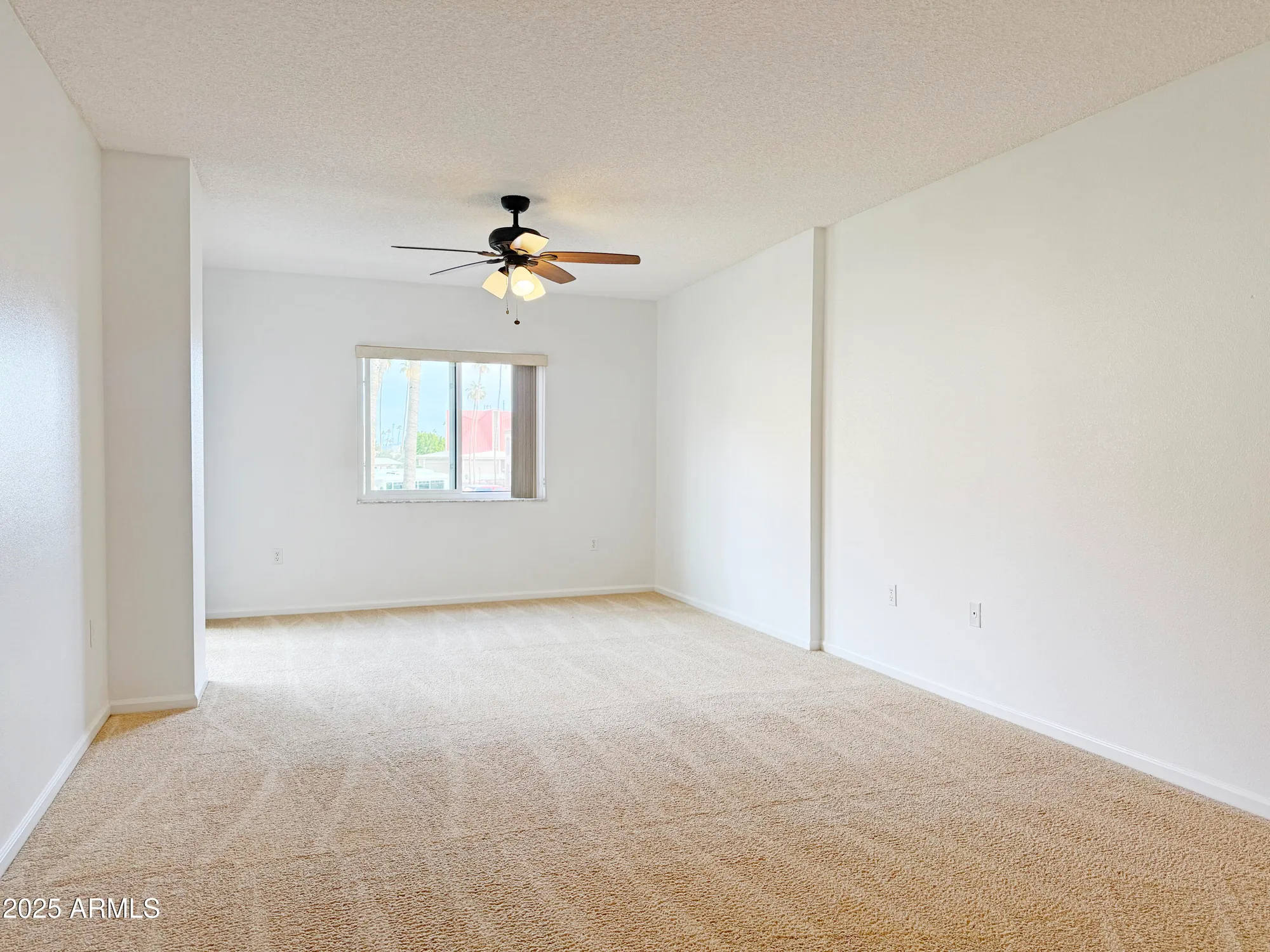 Property Slideshow image 7 of 21 | 10330 w thunderbird blvd apt a207, Sun City, AZ, 85351