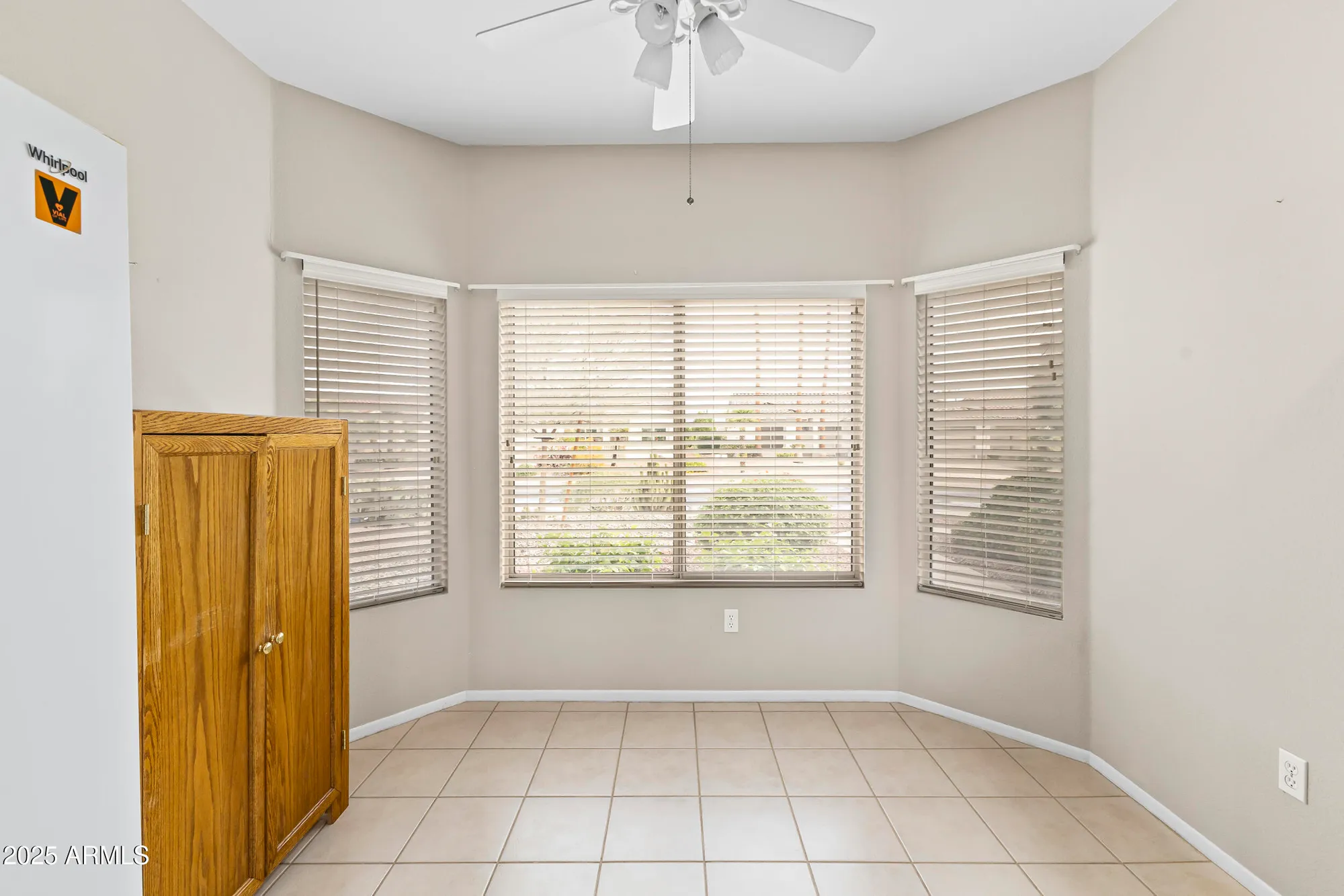 Property Slideshow image 6 of 27 | 16243 w tapatio dr, Surprise, AZ, 85374