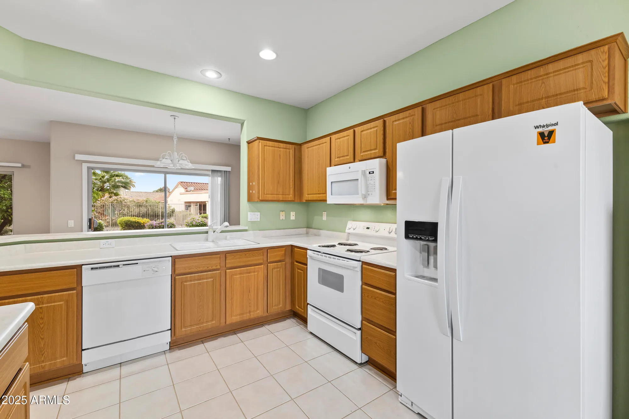 Property Slideshow image 11 of 27 | 16243 w tapatio dr, Surprise, AZ, 85374