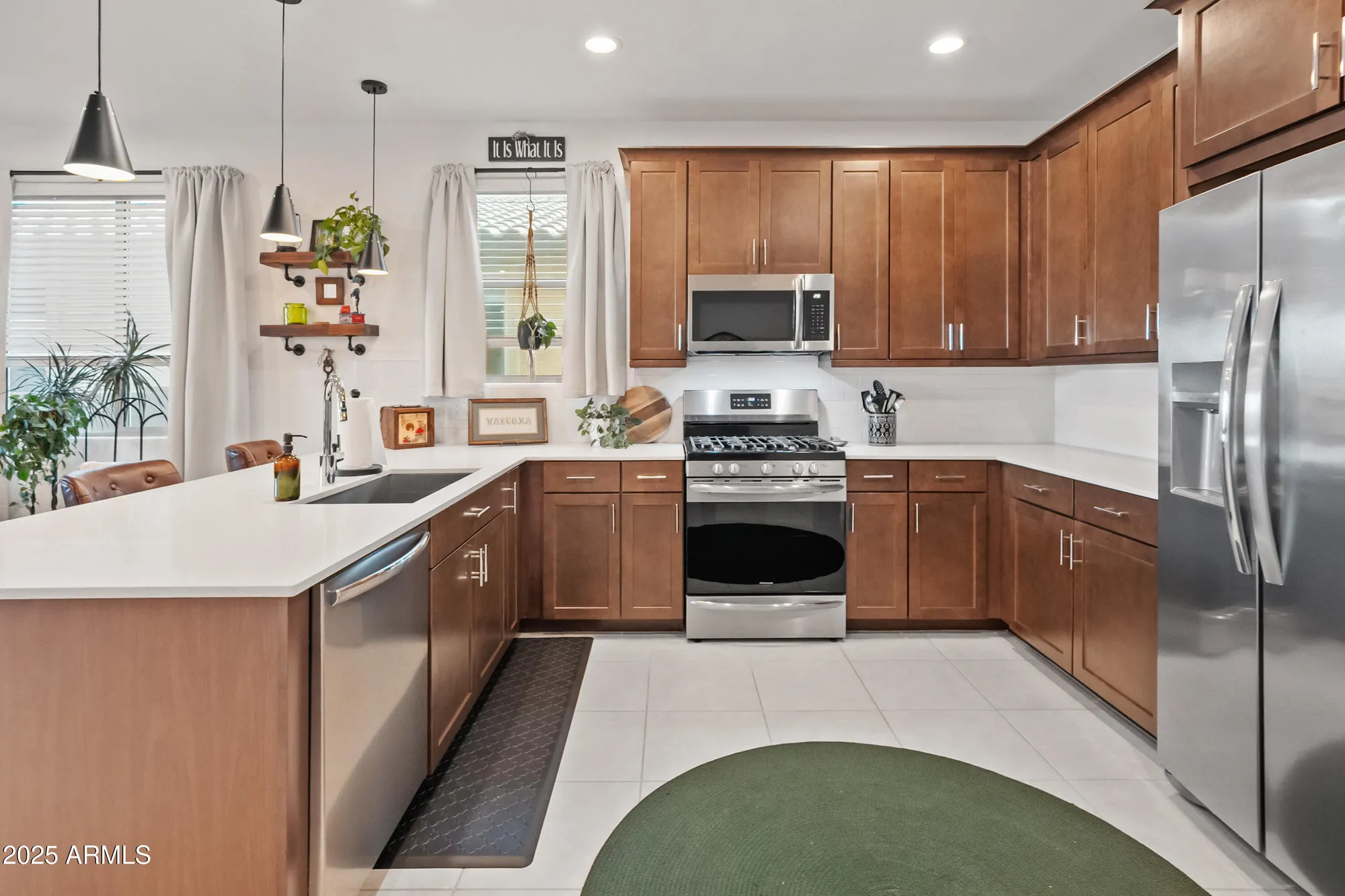 Property Slideshow image 13 of 61 | 17122 w artemisa ave, Surprise, AZ, 85387