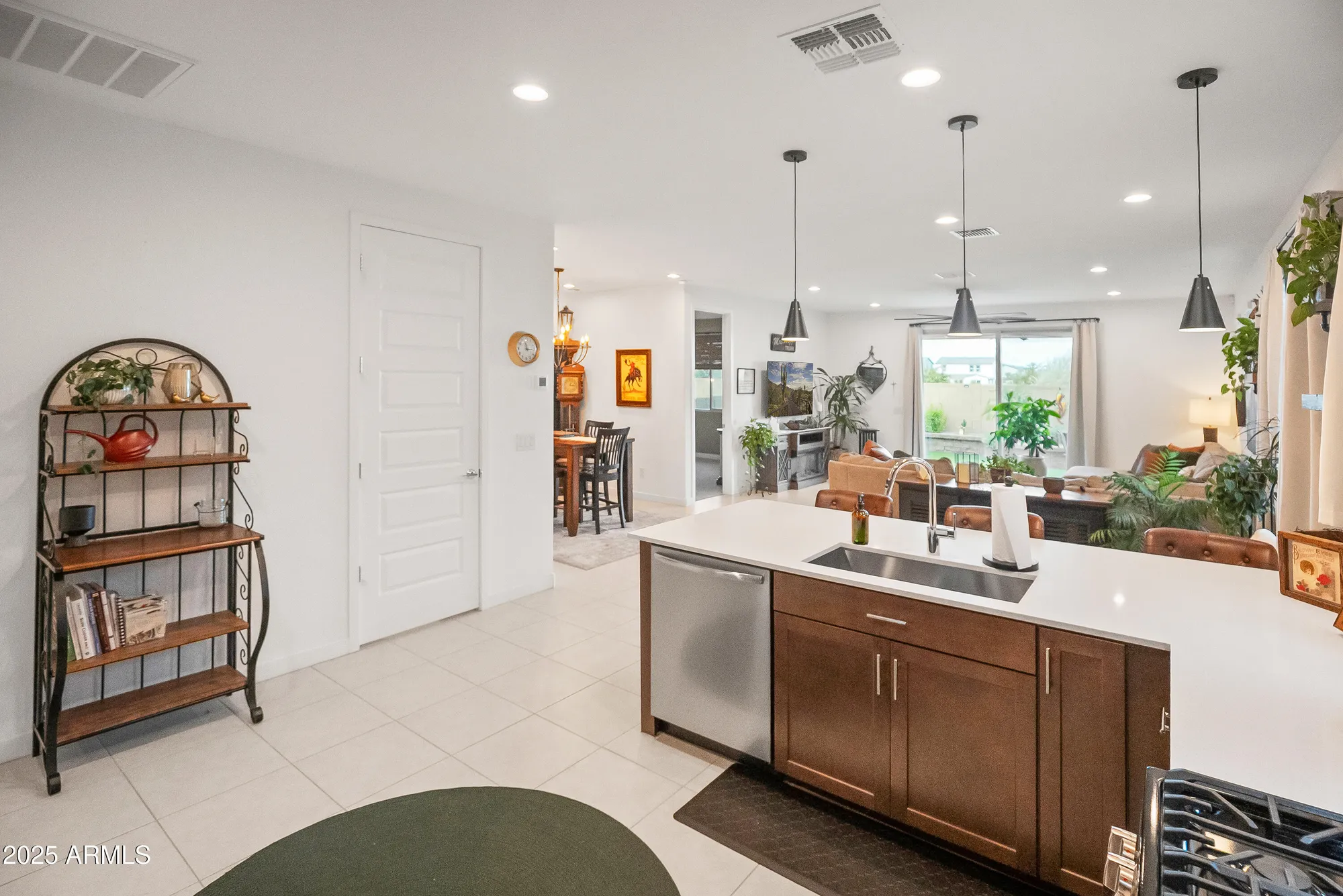 Property Slideshow image 17 of 61 | 17122 w artemisa ave, Surprise, AZ, 85387