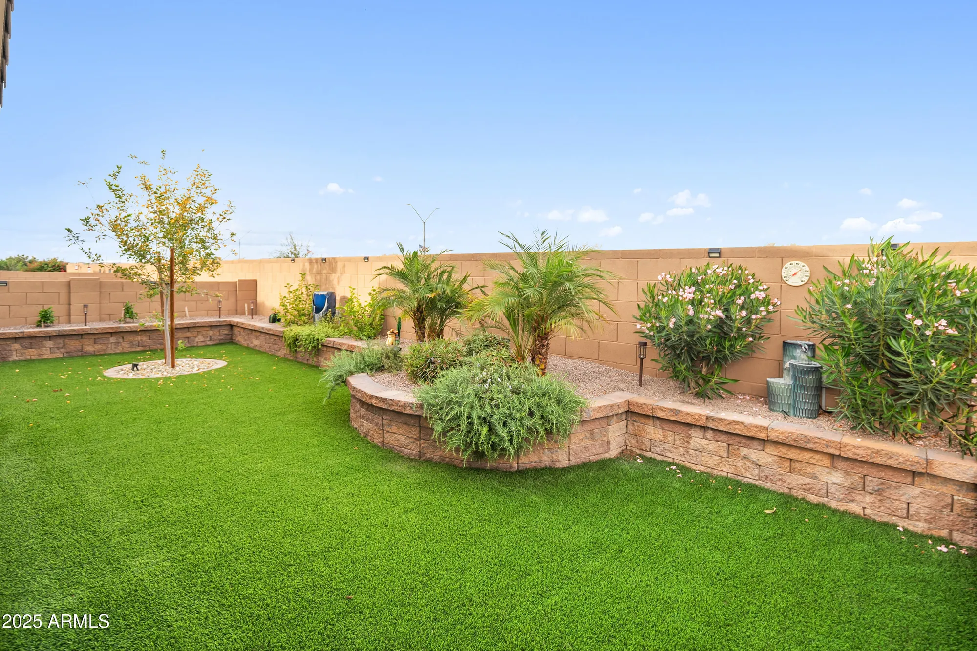 Property Slideshow image 34 of 61 | 17122 w artemisa ave, Surprise, AZ, 85387