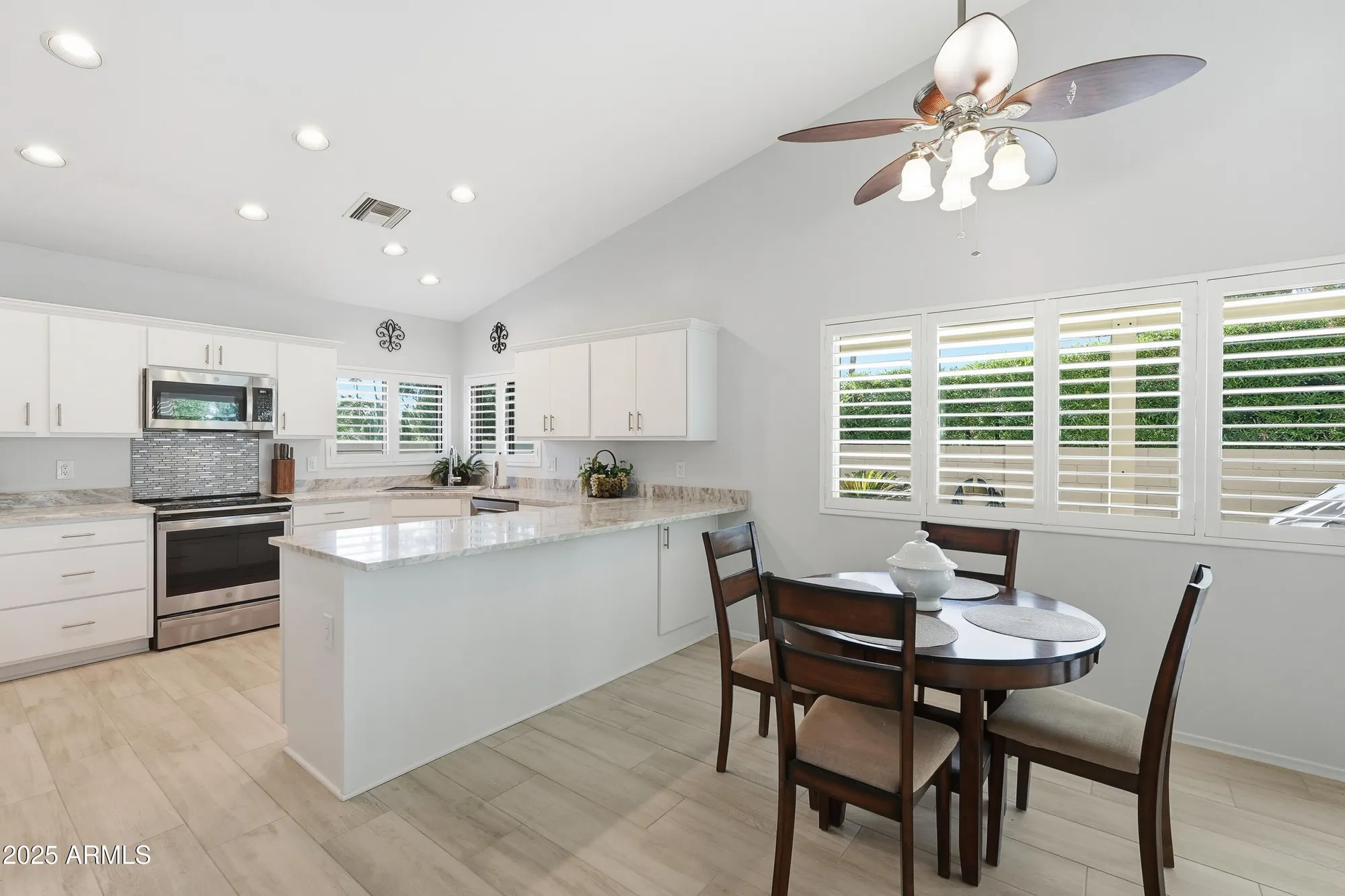 Property Slideshow image 11 of 61 | 25834 s ashwood dr, Sun Lakes, AZ, 85248