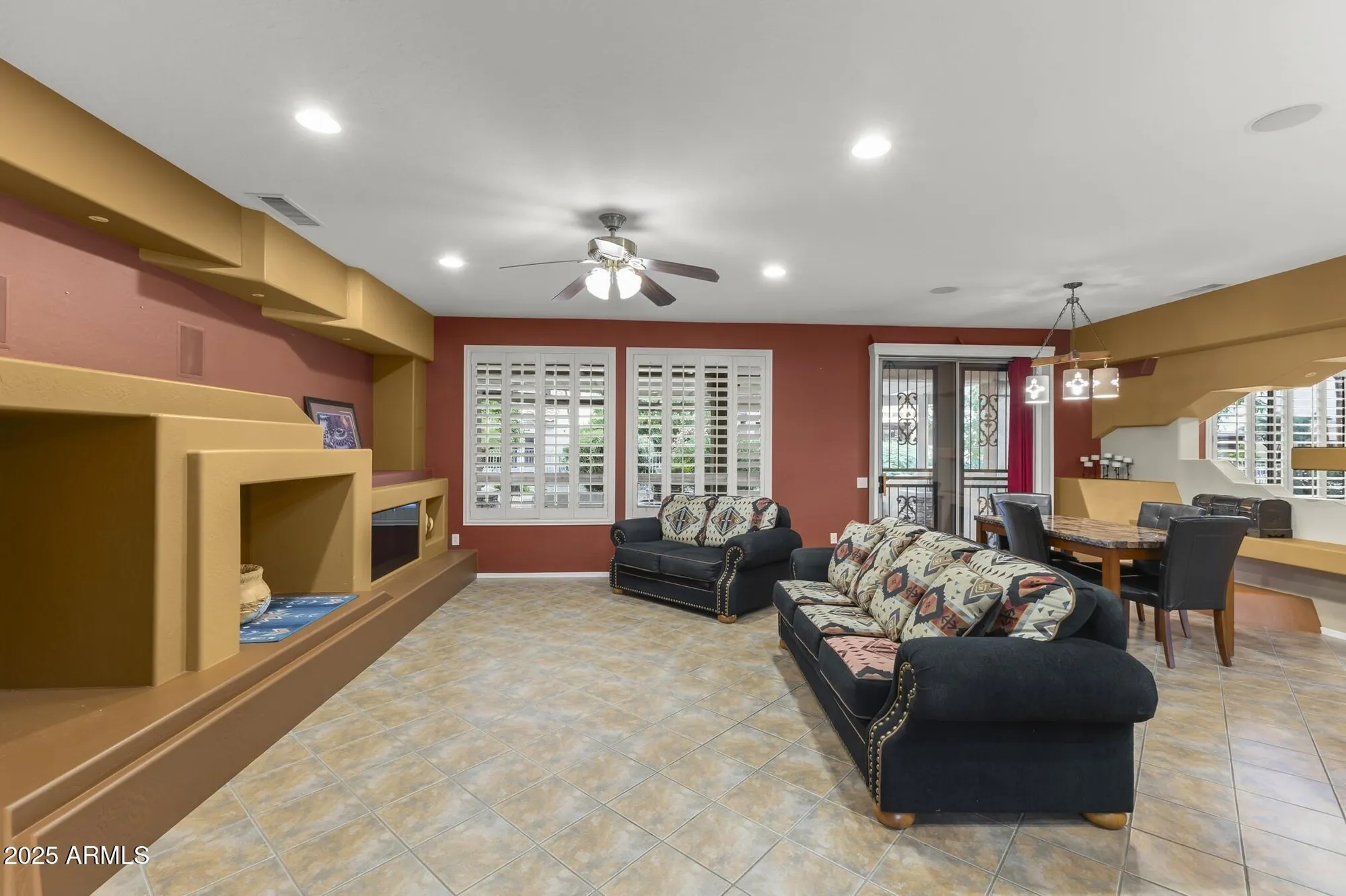 Property Slideshow image 8 of 42 | 15531 w skyview way, Surprise, AZ, 85374