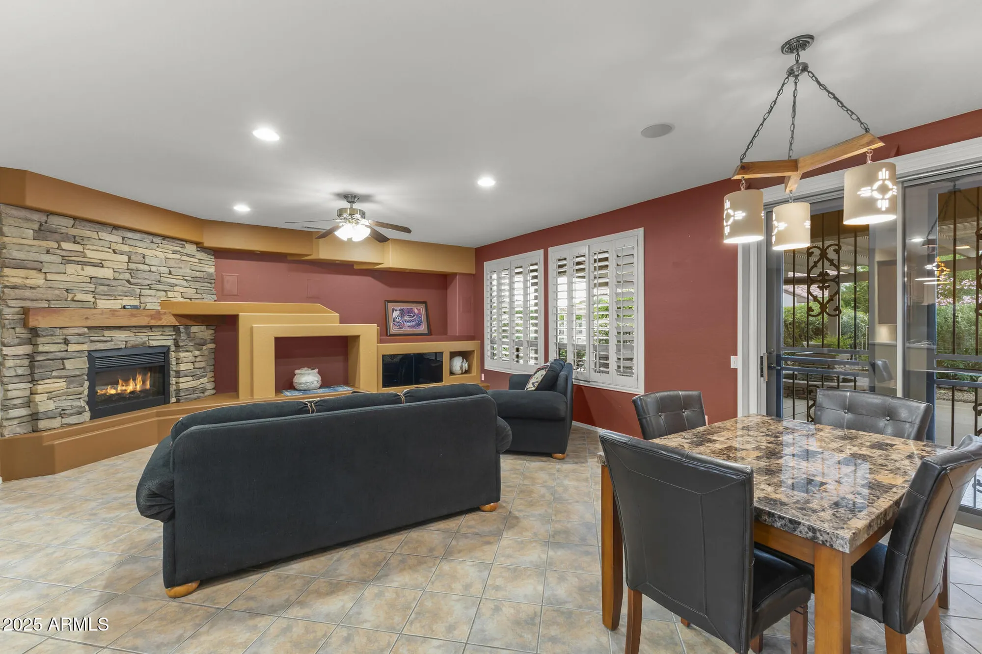 Property Slideshow image 11 of 42 | 15531 w skyview way, Surprise, AZ, 85374